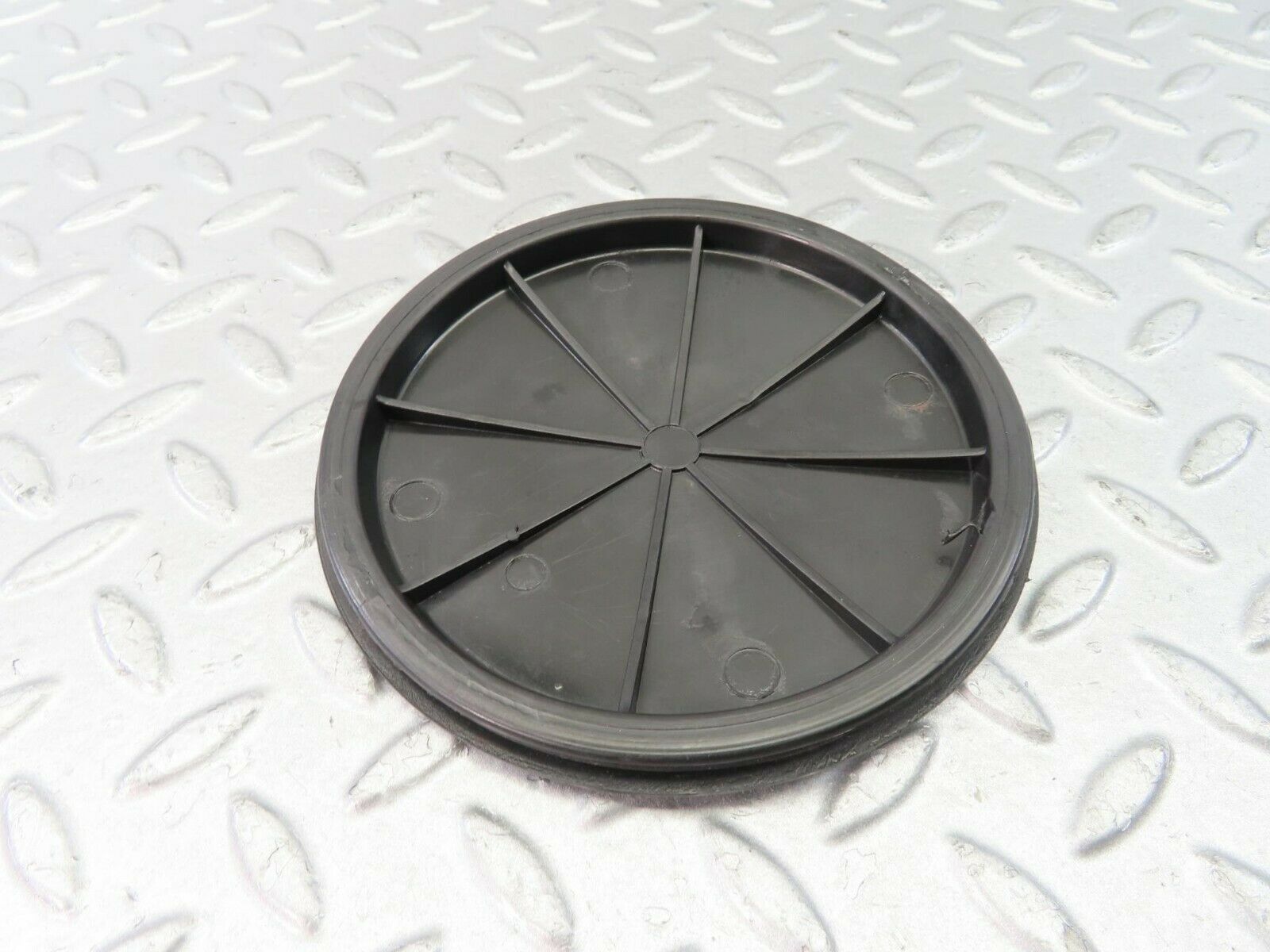 9317 Mercedes-Benz C124 300CE Coupe Fuel Tank Access Cover Panel 1166900027