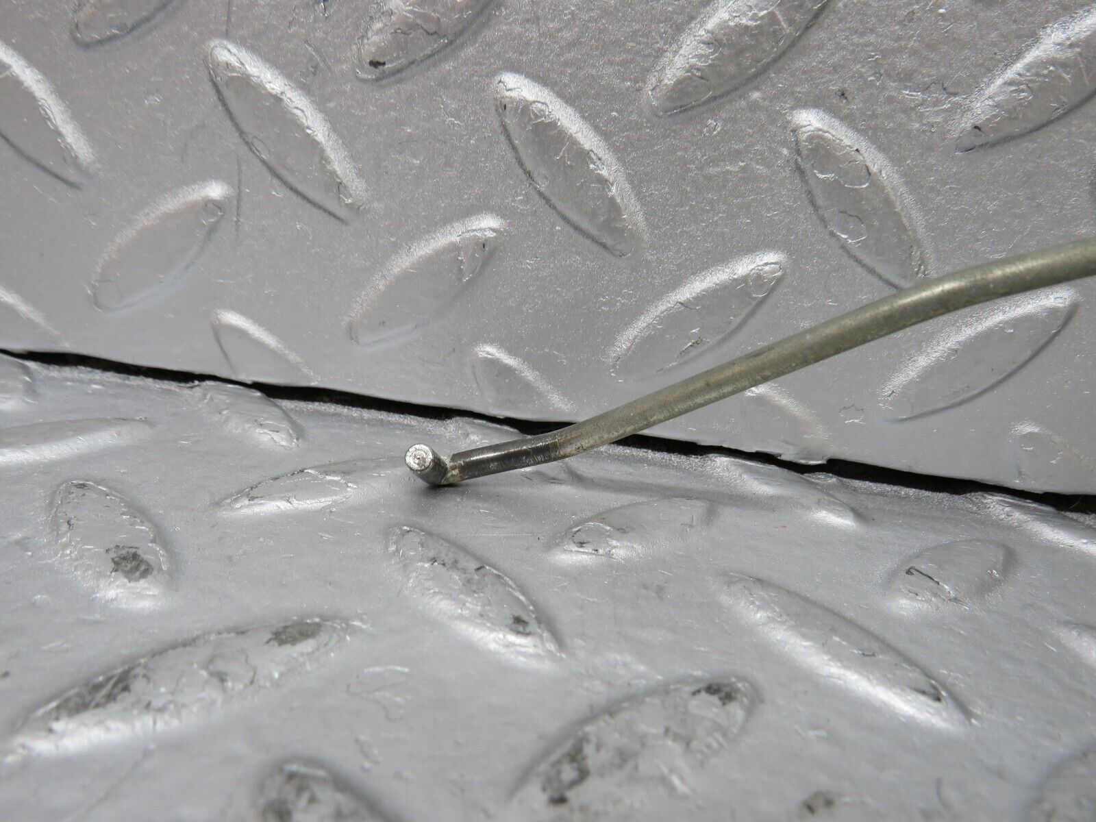 36867 Mercedes-Benz C126 420SEC Coupe Door Lock Cable