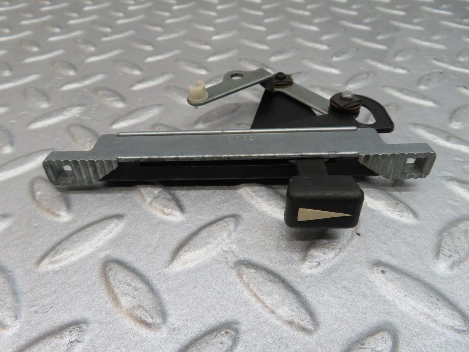 16108 Mercedes-Benz W123 280E Heater Control Switch 1238300085