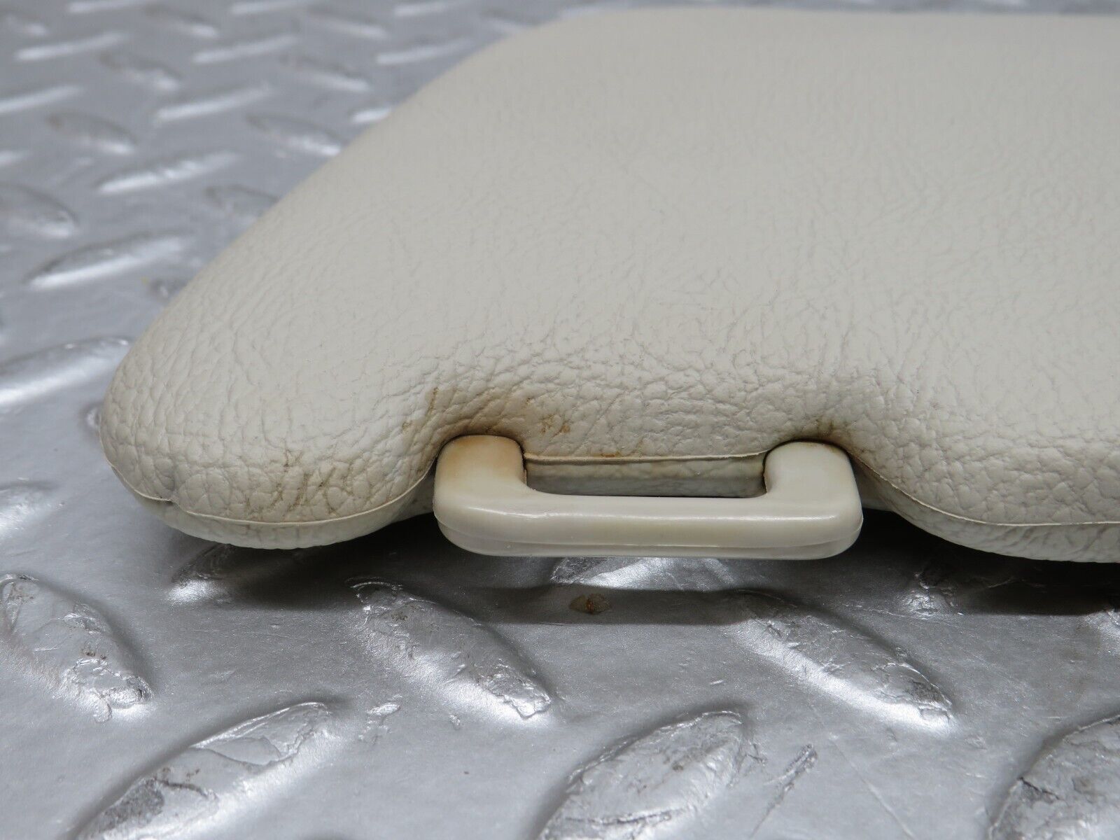 37386 Mercedes-Benz W109 300SEL Sun Visor Right Side