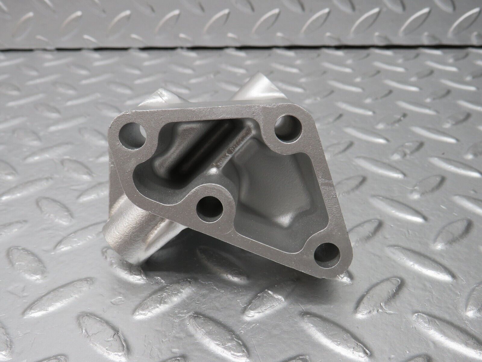 30903 Mercedes-Benz W201 190E 2.0L Alternator Holder Bracket 1021550135