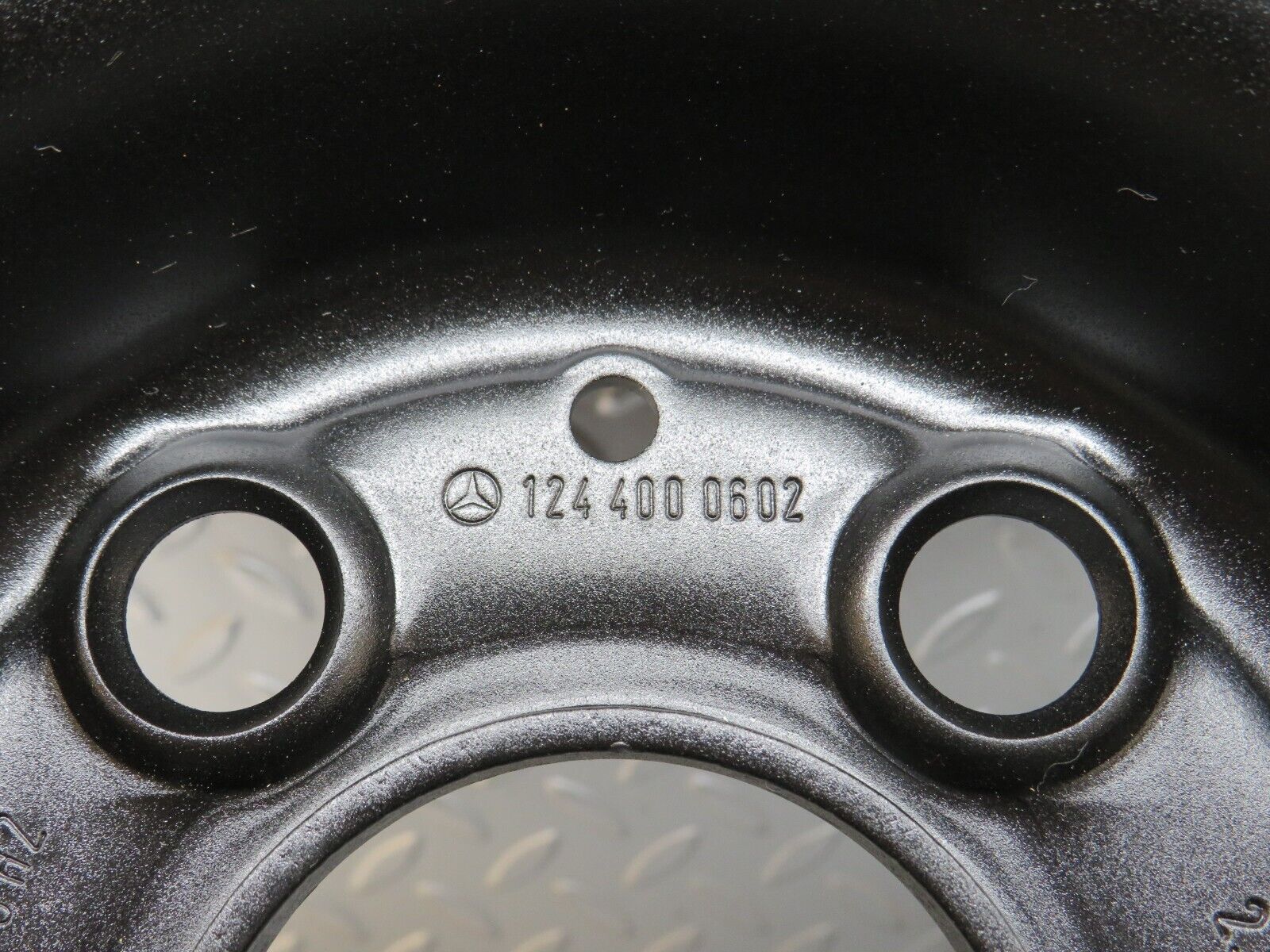 33881 Mercedes-Benz Steel Wheel Set 6Jx15H2 ET49 1244000602