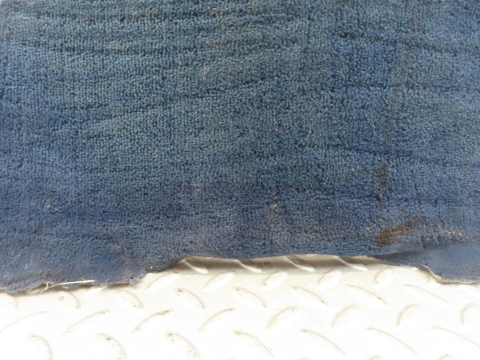 11601 Mercedes-Benz C123 230CE Coupe Centre Console Carpet Blue Right Side