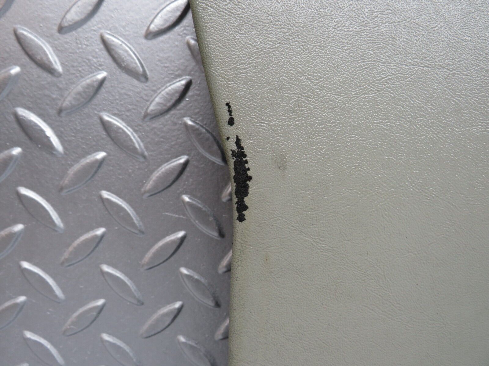 40335 Mercedes-Benz W110 230 Front Left Door Card Grey