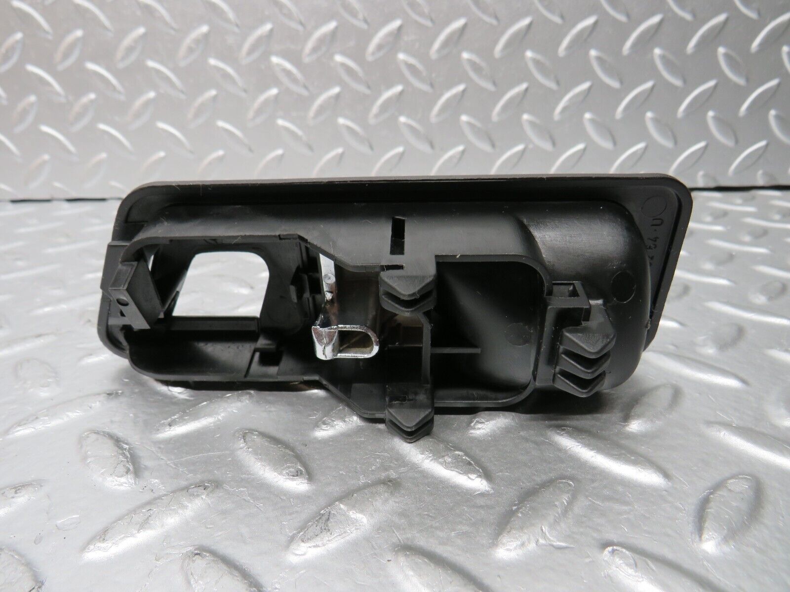 30585 Mercedes-Benz W201 190E 2.0L Right Interior Door Handle 2017660264