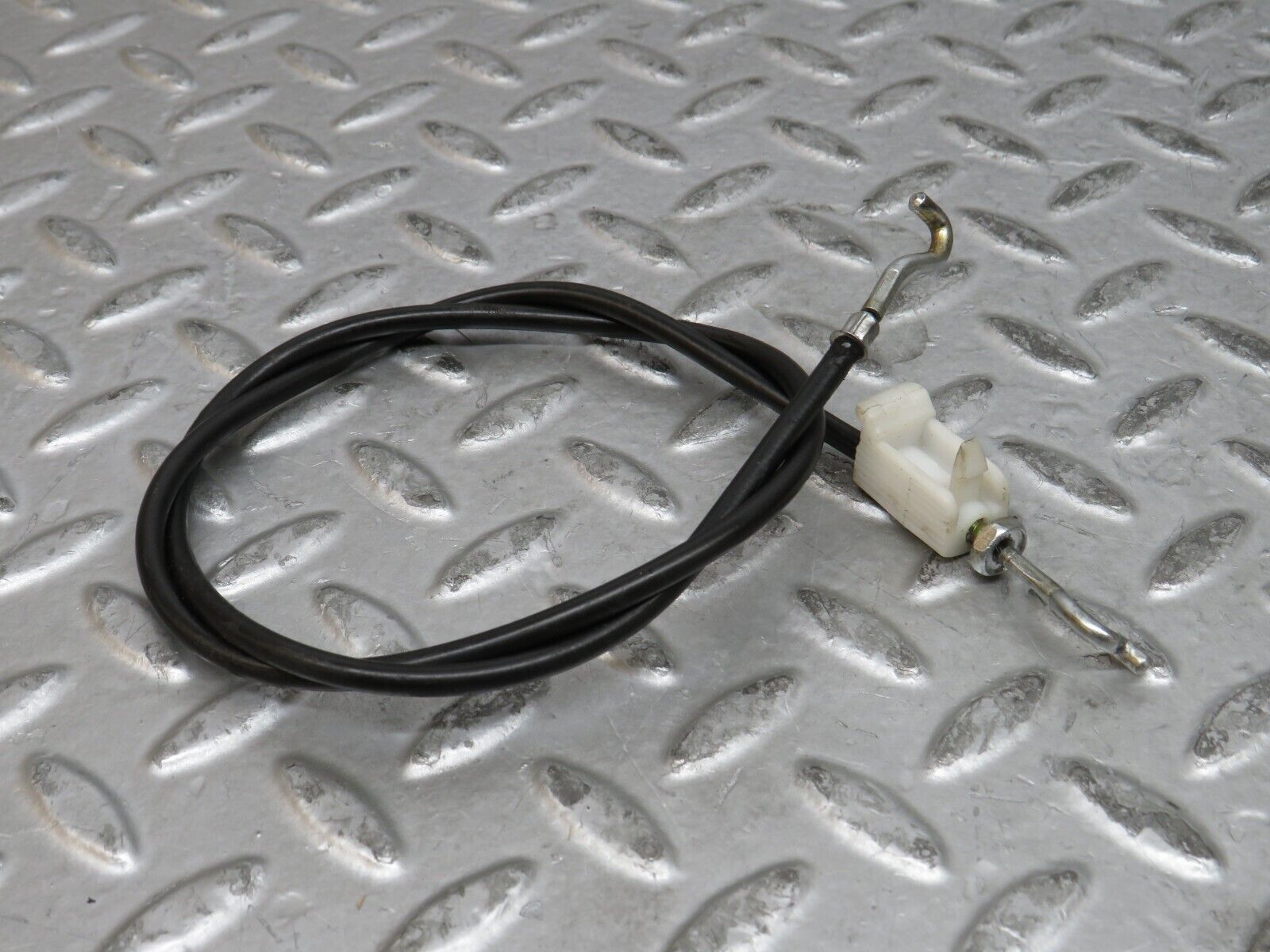 29152 Mercedes-Benz C124 320CE Coupe Door Lock Cable