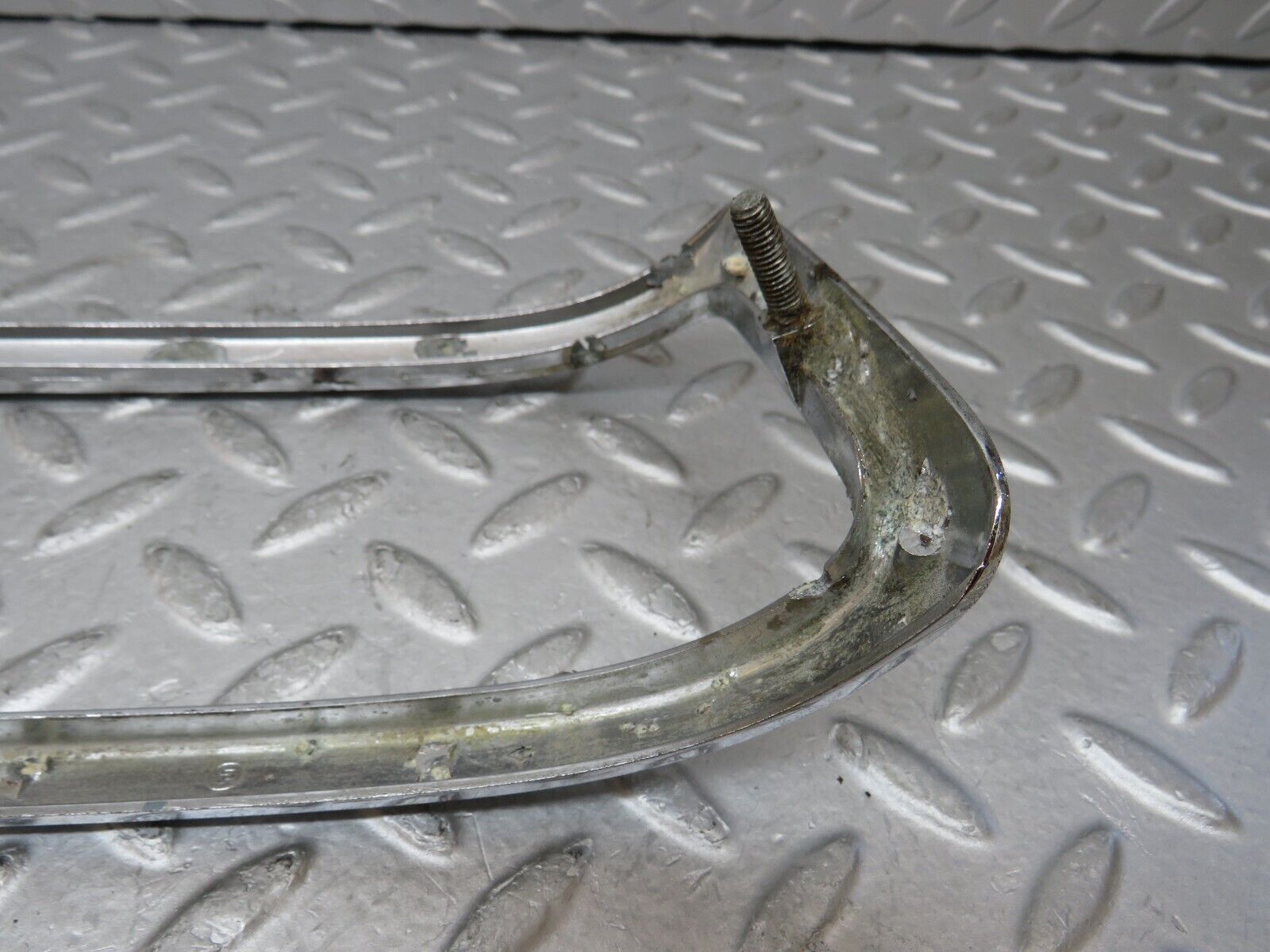 35751 Mercedes-Benz W108 Tail Light Chrome Frame Left 1088260159