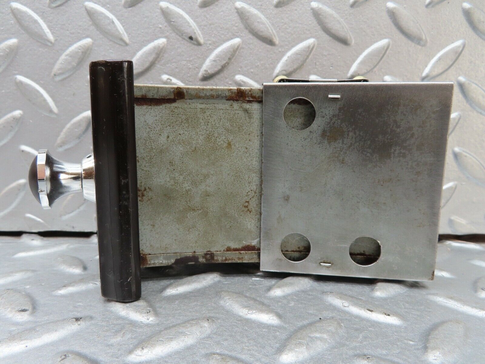 18940 Mercedes-Benz W121 190b Ponton Dashboard Ashtray