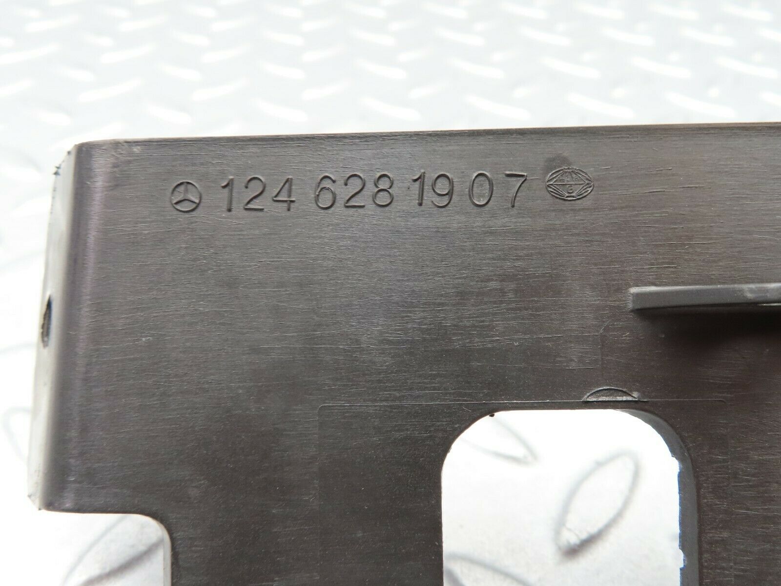 5354 Mercedes-Benz W124 230E Cover Between Lighting Unit And Frame 1246281907