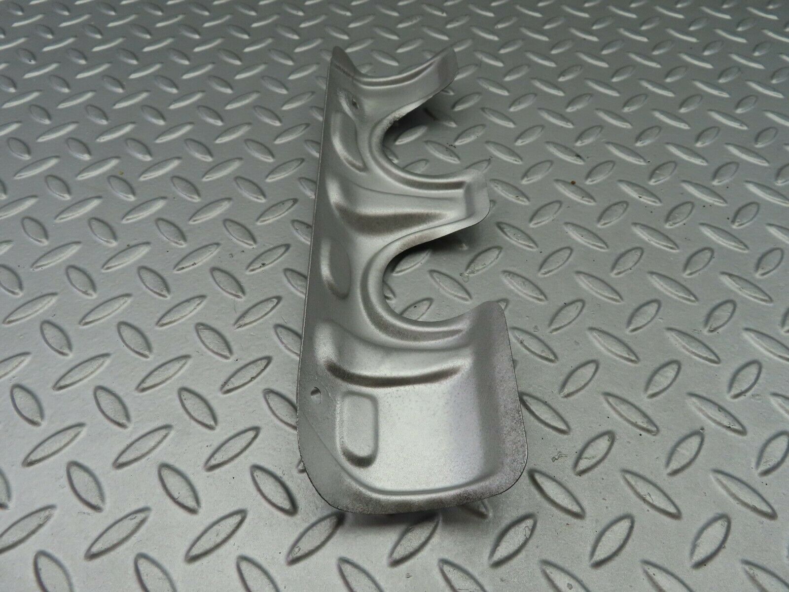 7071 Mercedes-Benz C107 350SLC Coupe Heat Plate For Exhaust Manifold