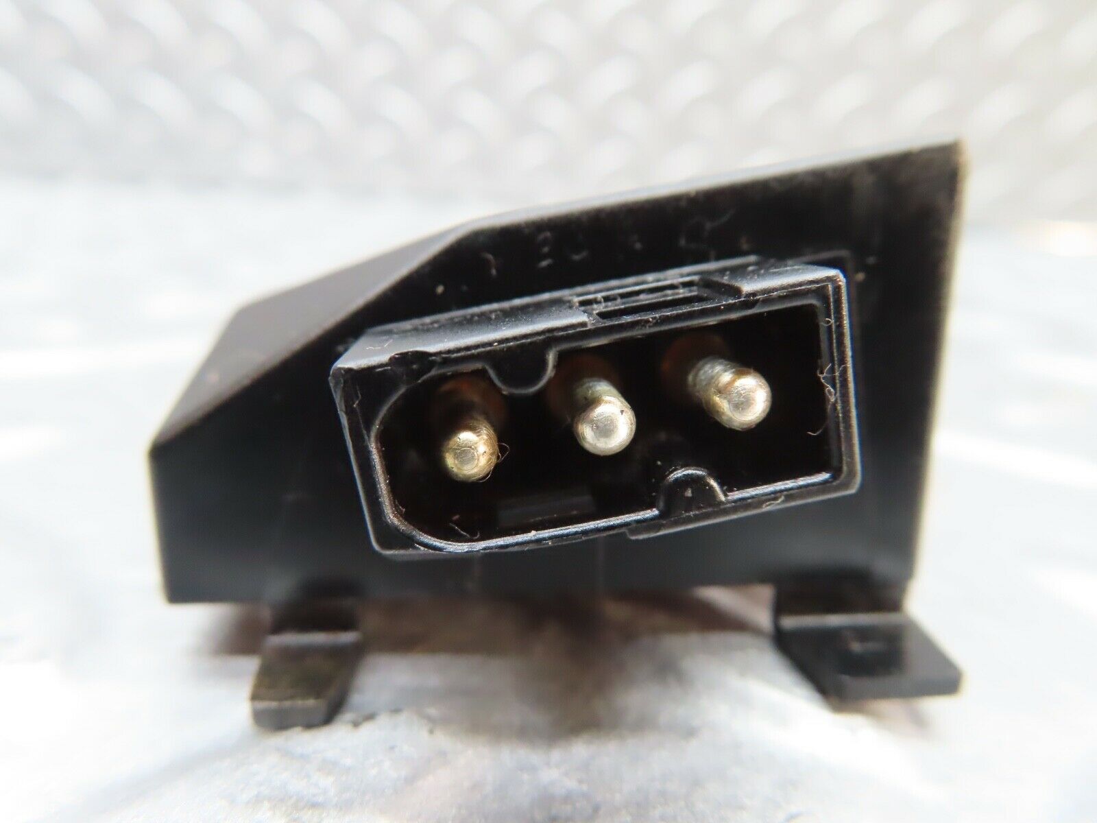 20050 Mercedes-Benz R129 300SL Coupe Seat Position Switch Sensor L 1298210151