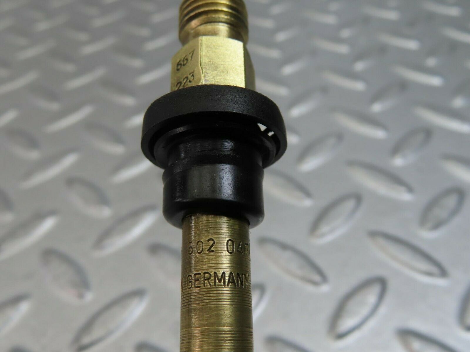 9465 Mercedes-Benz C124 300CE Coupe Fuel Injector Bosch 0437502010