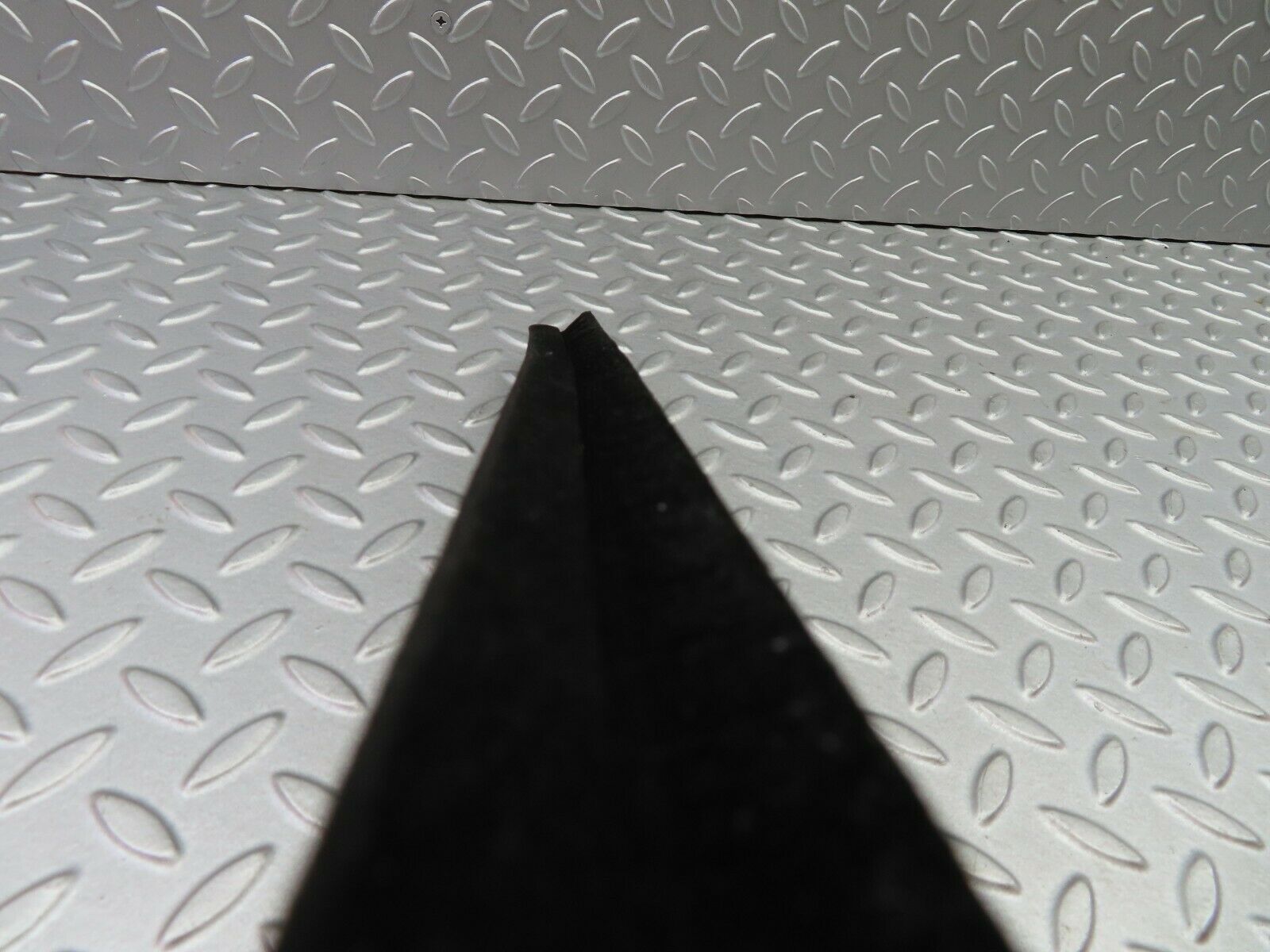 6096 Mercedes-Benz W126 380SE Inner Window Weatherstrip Seal Rear Right