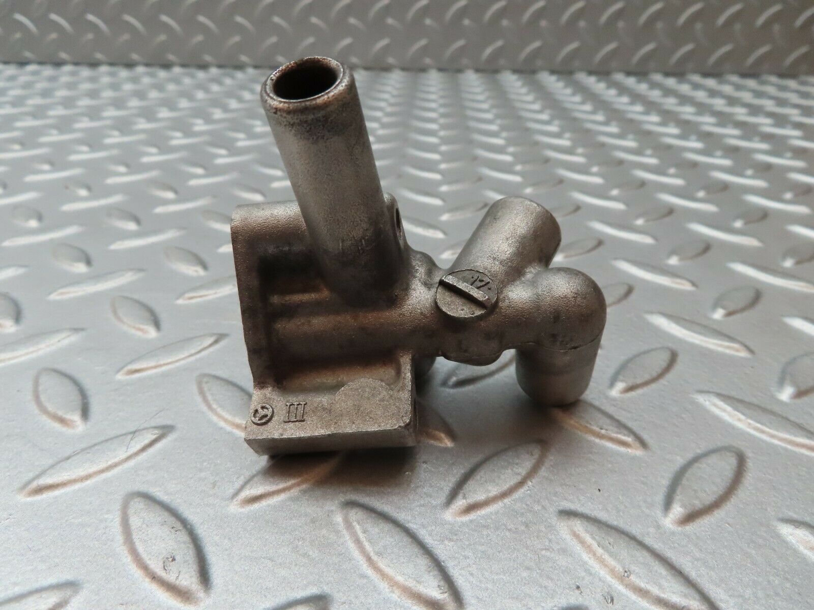 4390 Mercedes-Benz W123 230E Idle Control Valve 1020940512