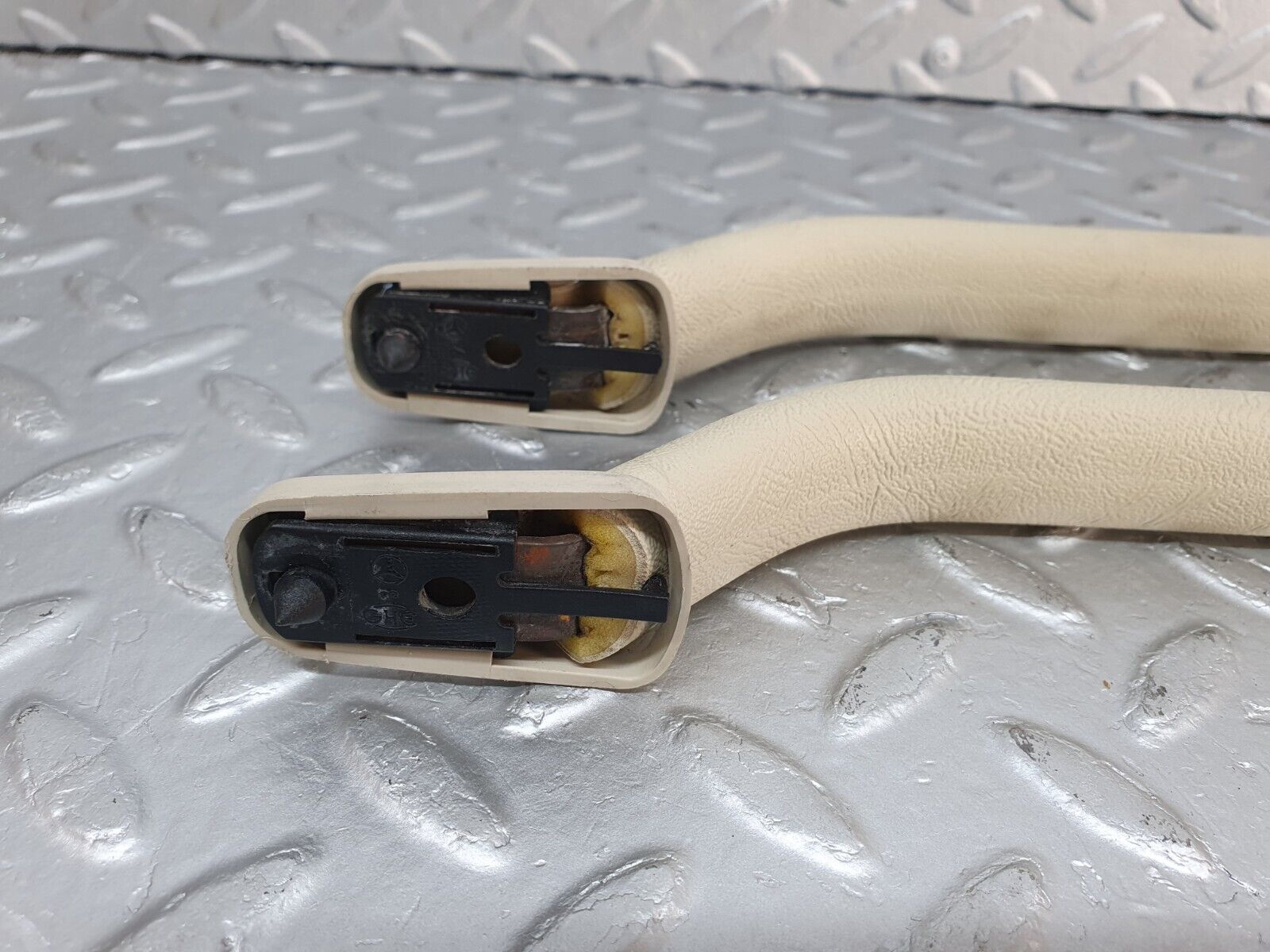 41061 Mercedes-Benz W126 300SE Interior Roof Grab Handle Set