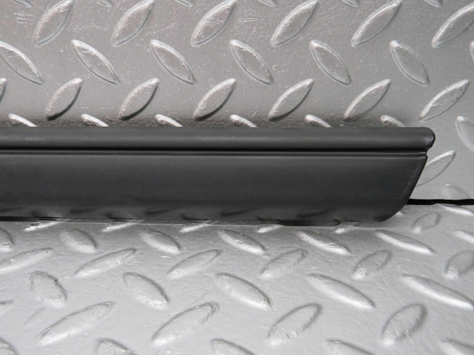 32304 Mercedes-Benz S124 300TE Wagon Rear Left Door Lower Moulding Trim