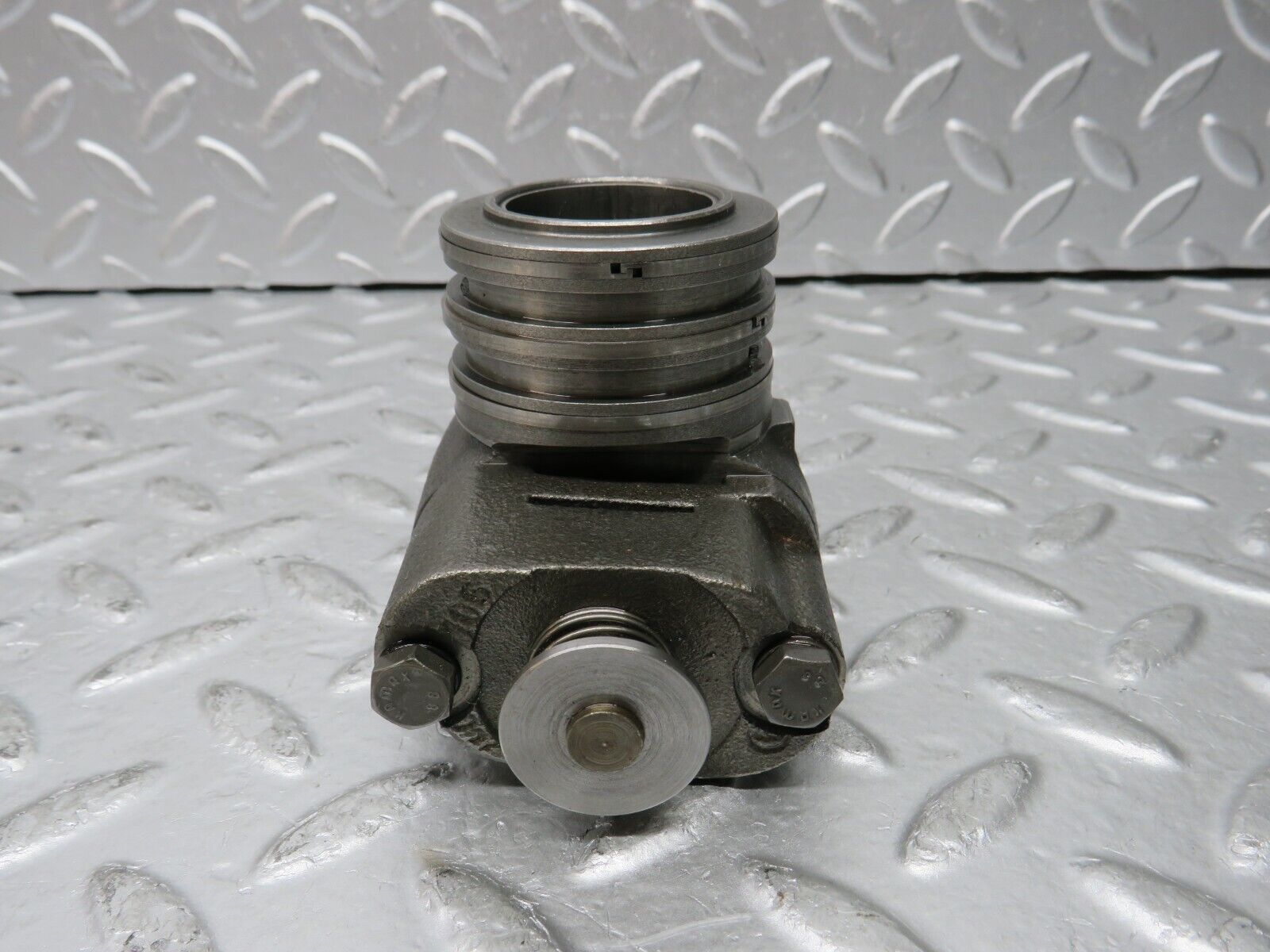 30219 Mercedes-Benz W123 230E Automatic Gearbox Governor 722.122 1152702174