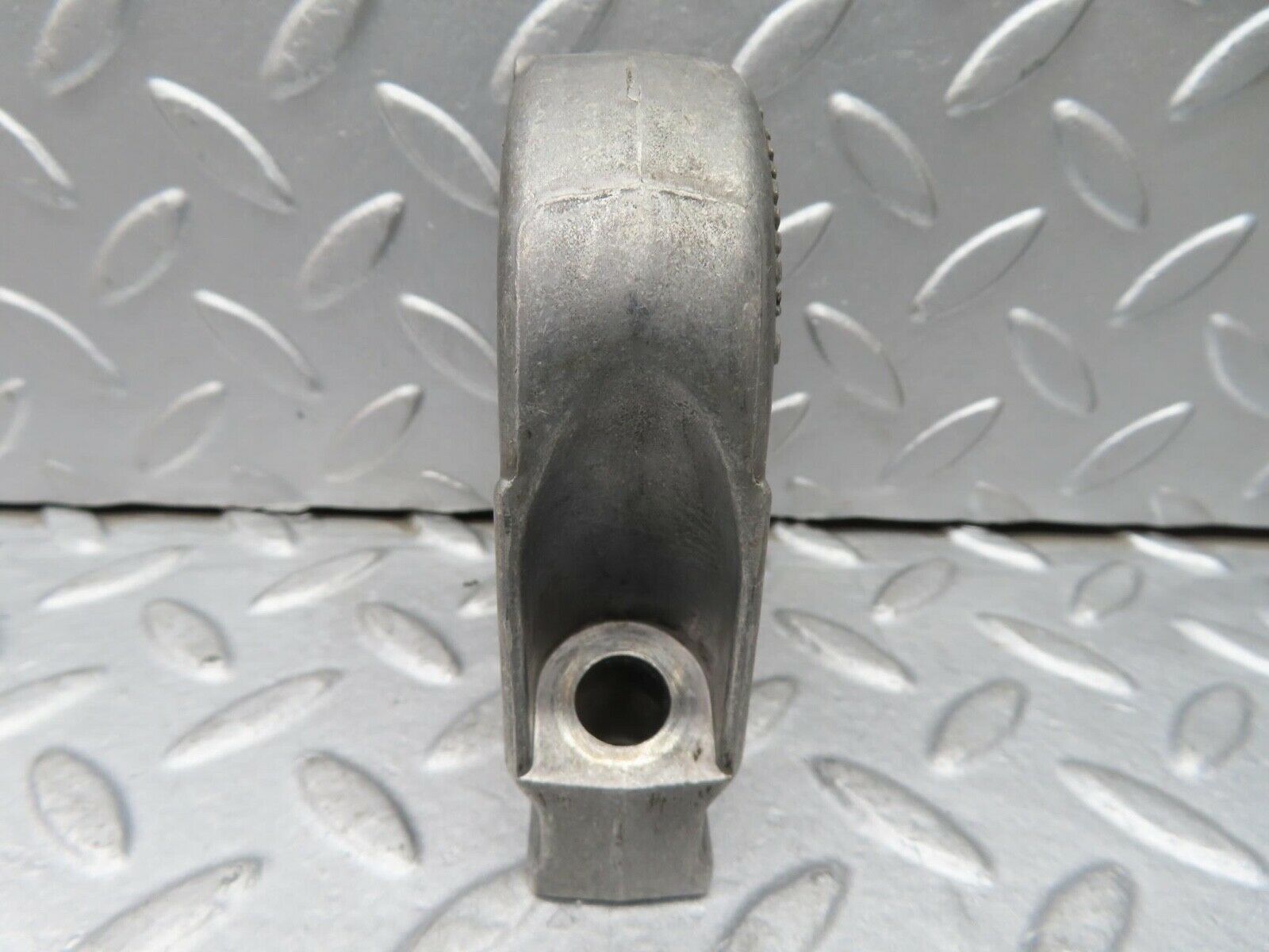 16719 Mercedes-Benz C107 380SLC Camshaft Tower Bearing 1160514612