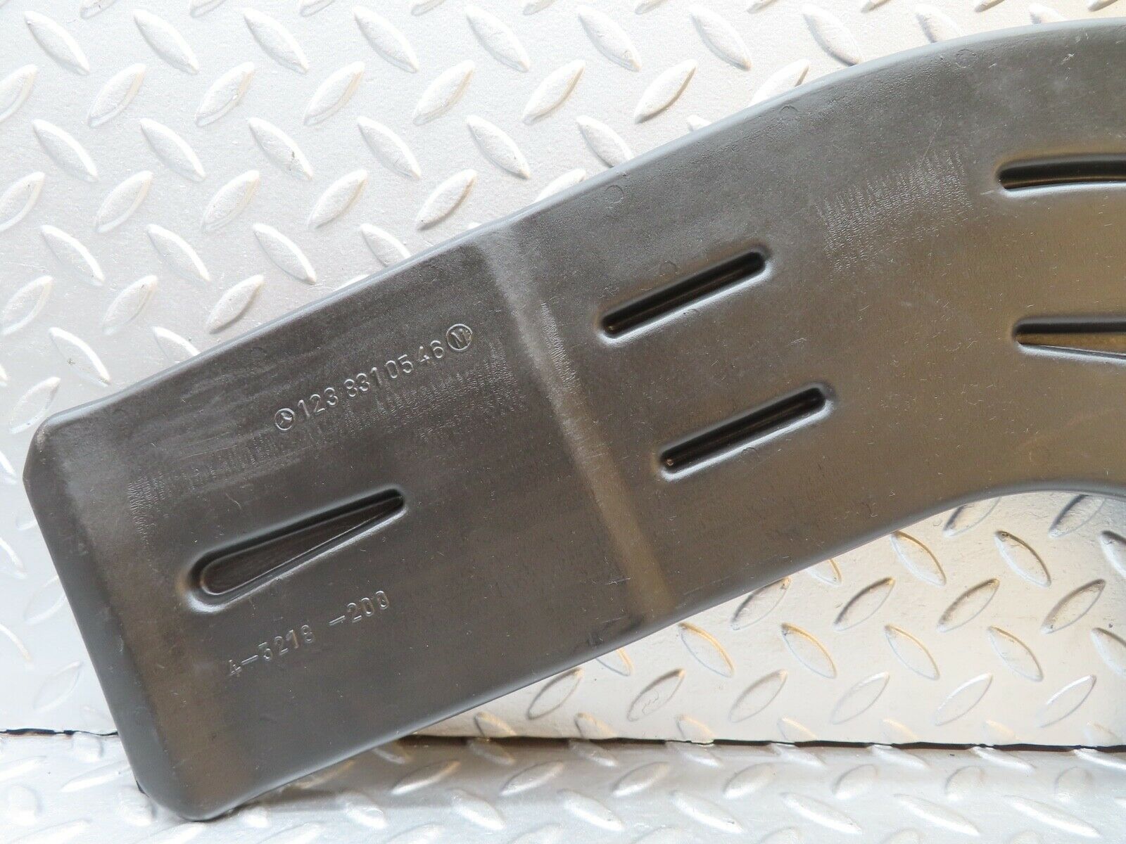 21161 Mercedes-Benz W123 230E Air Duct Heater Ventilation Left 1238310546