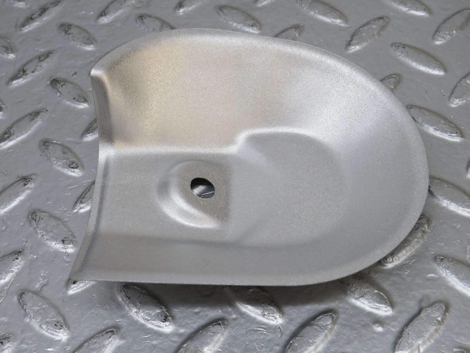 33794 Mercedes-Benz W201 190E 2.0L Engine Mount Bracket Heat Shield Right Side