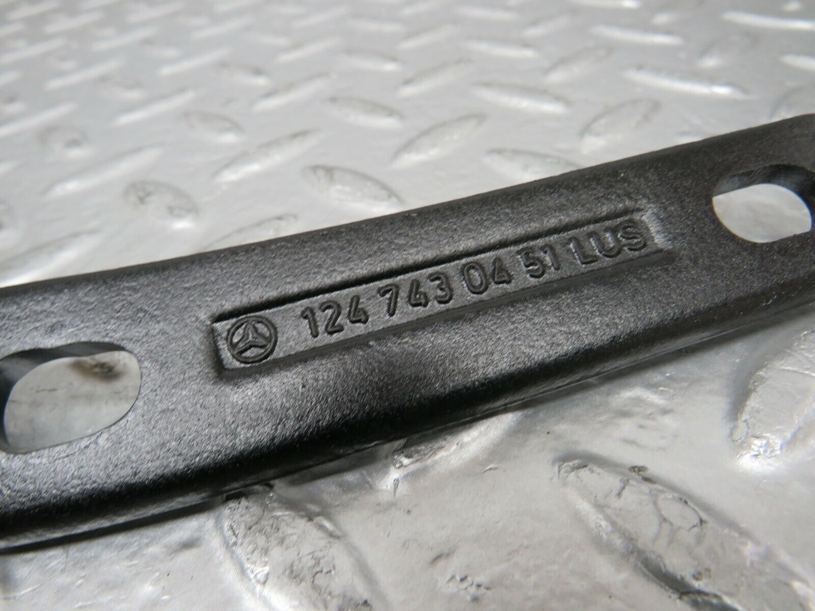 27742 Mercedes-Benz S124 300TE Wagon Trunk Lid Hinge Right Side 1247430451