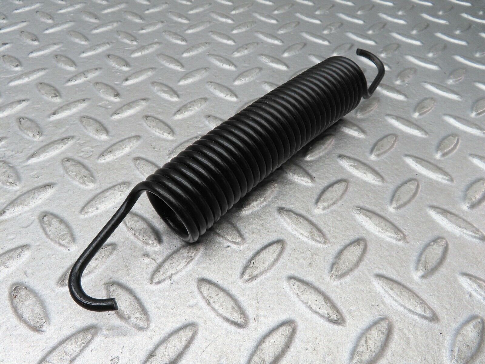 19089 Mercedes-Benz W123 300D Trunk Lid Hinge Spring