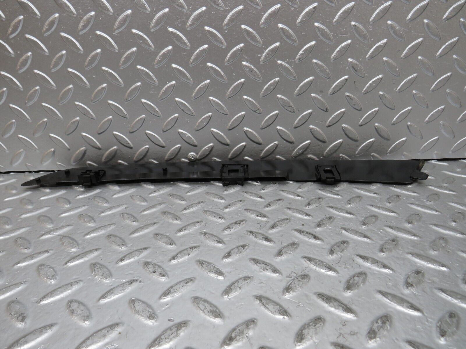 27240 Mercedes-Benz W123 280E Rear Right C Pillar Plastic Trim