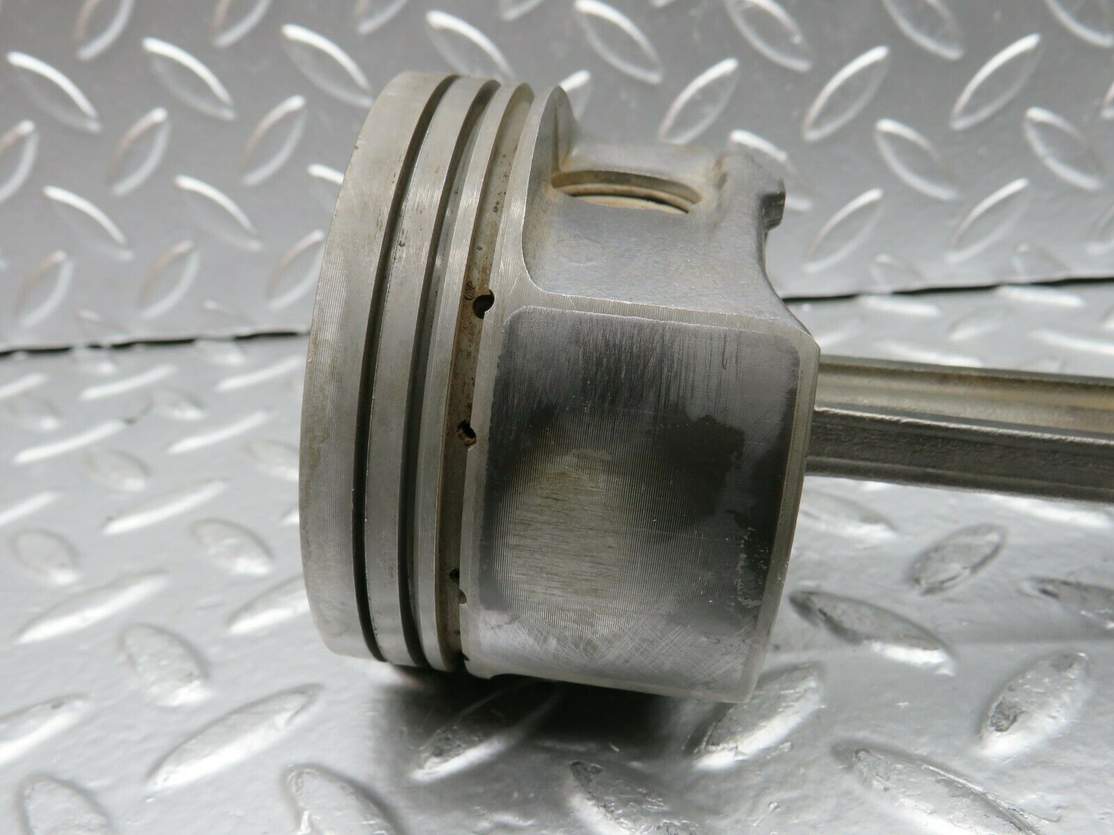 22468 Mercedes-Benz C124 E220 Coupe Piston With Connecting Rod 89.9 mm
