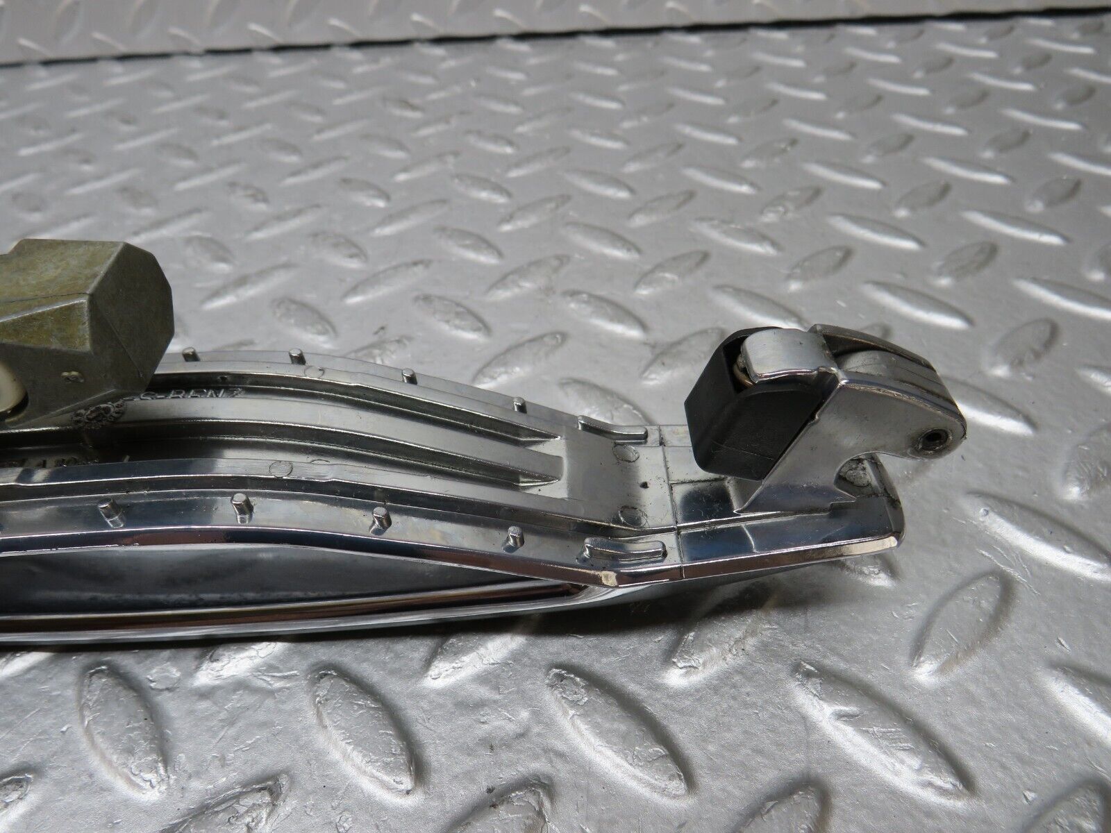 35323 Mercedes-Benz W140 Exterior Door Handle