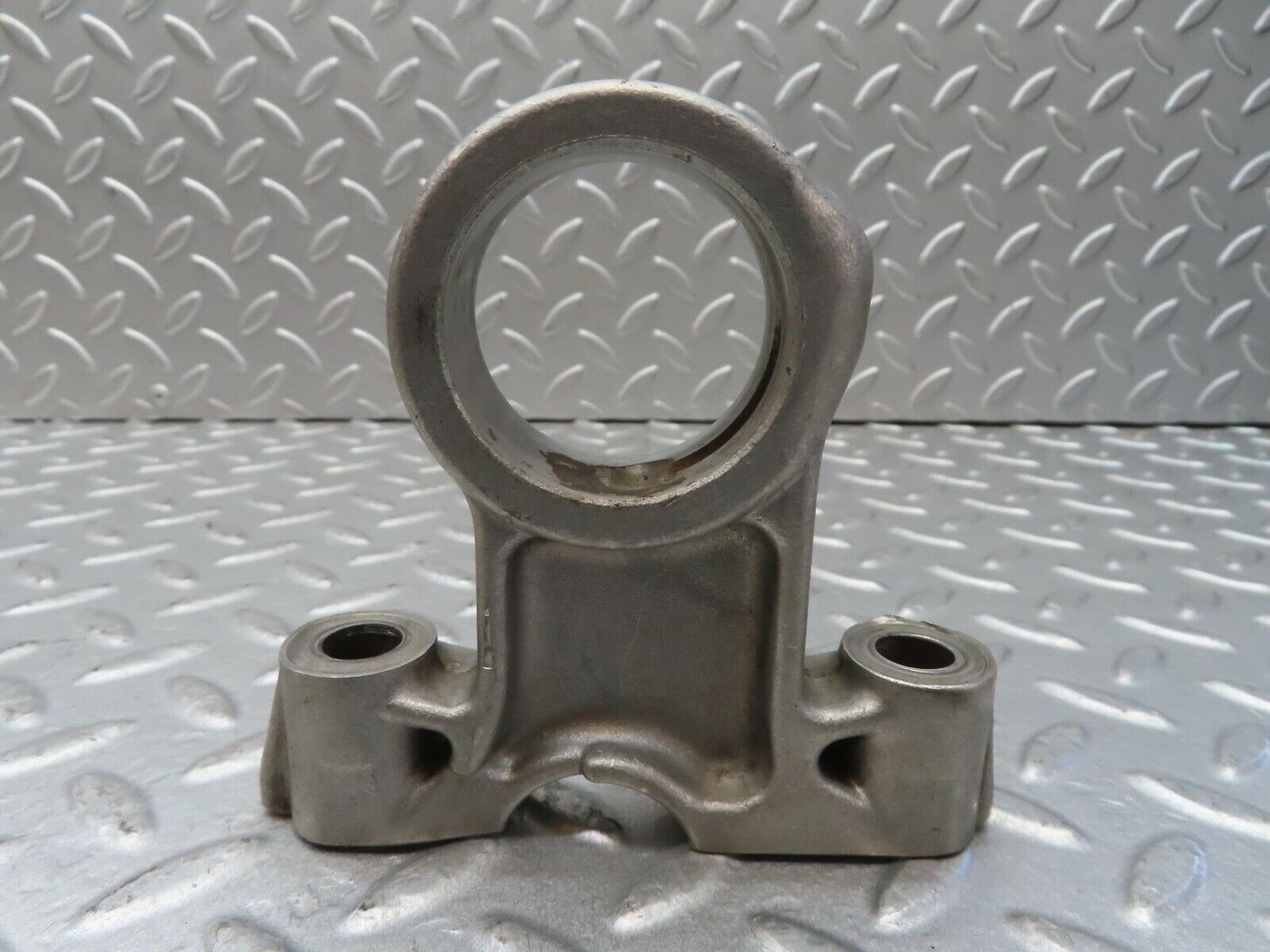 13363 Mercedes-Benz W111 230S Camshaft Tower Bearing 1140510016