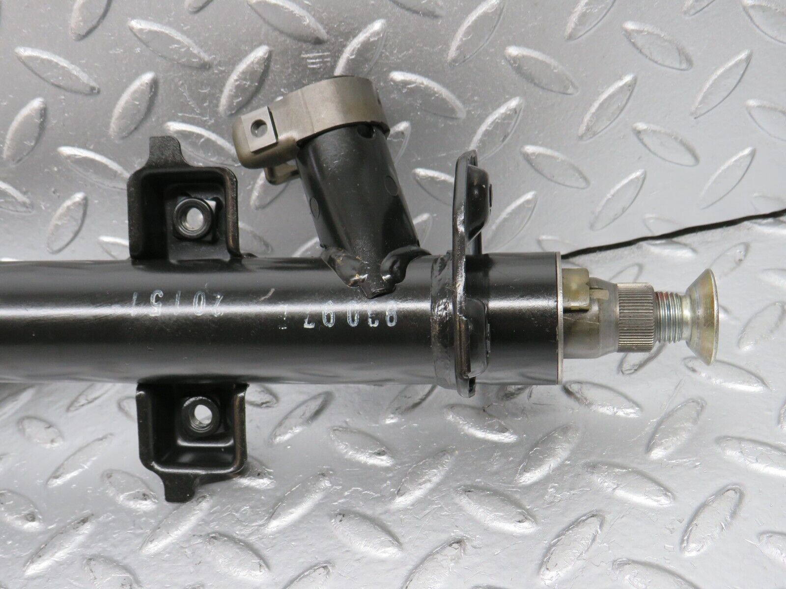 33784 Mercedes-Benz W201 190E 2.0L Steering Column