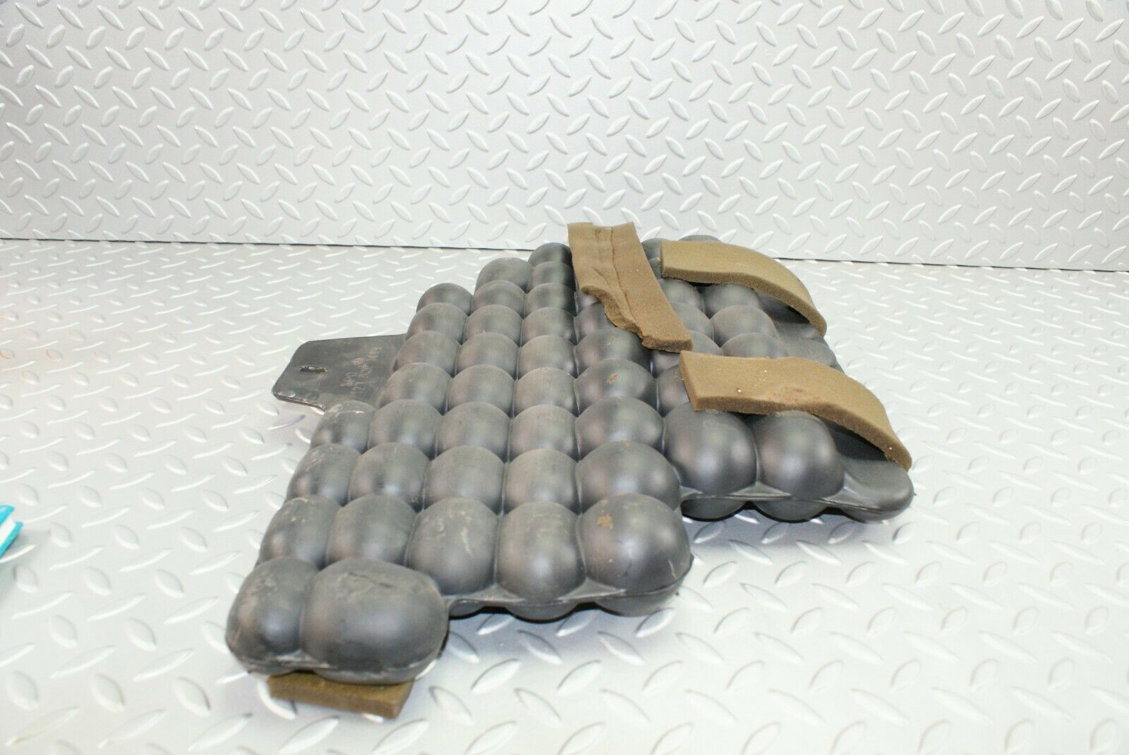 2994 Mercedes-Benz C123 280CE Coupe Vacuum Reservoir Tank 1238001419