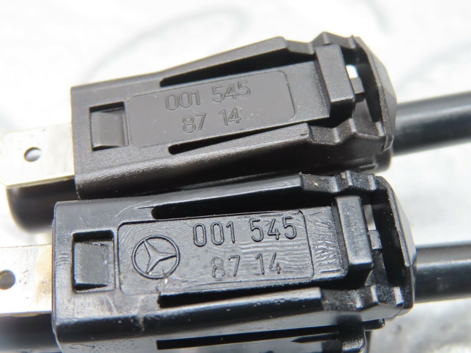 16392 Mercedes-Benz W124 260E Door Contact Switch Pair 0015458714