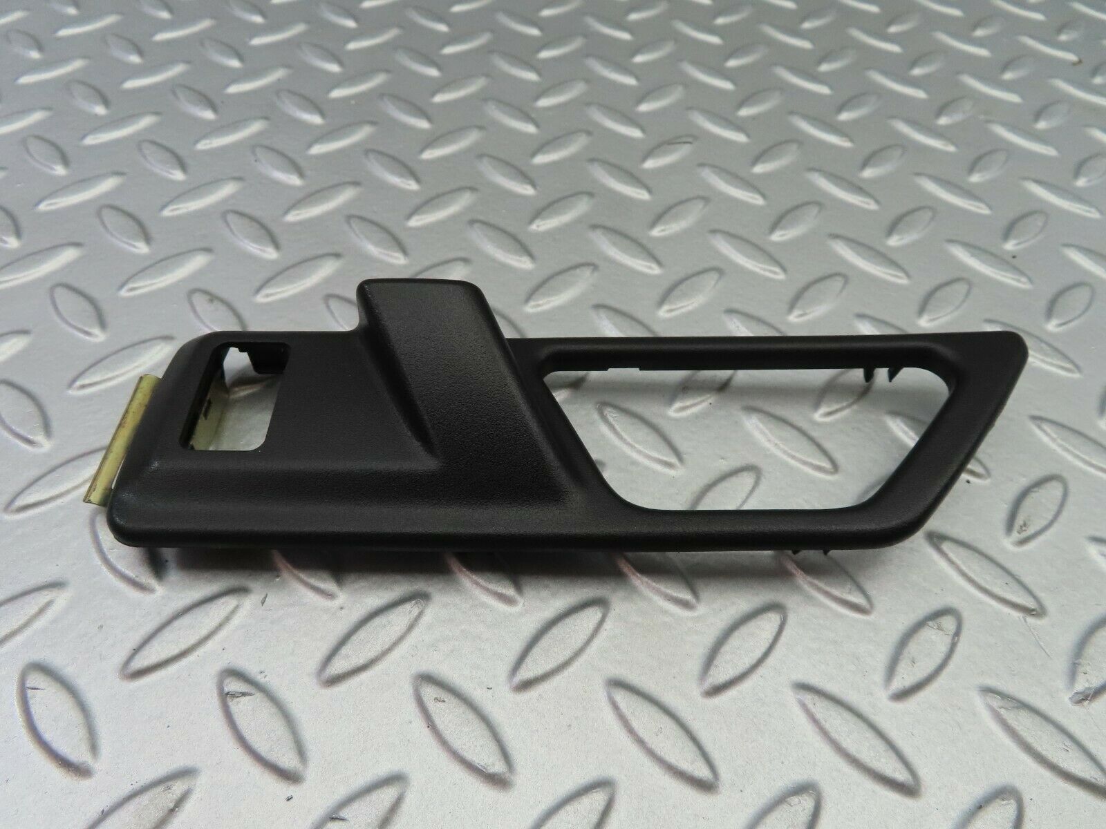 6433 Mercedes-Benz S124 E220 Wagon Door Opener Frame Rear Right