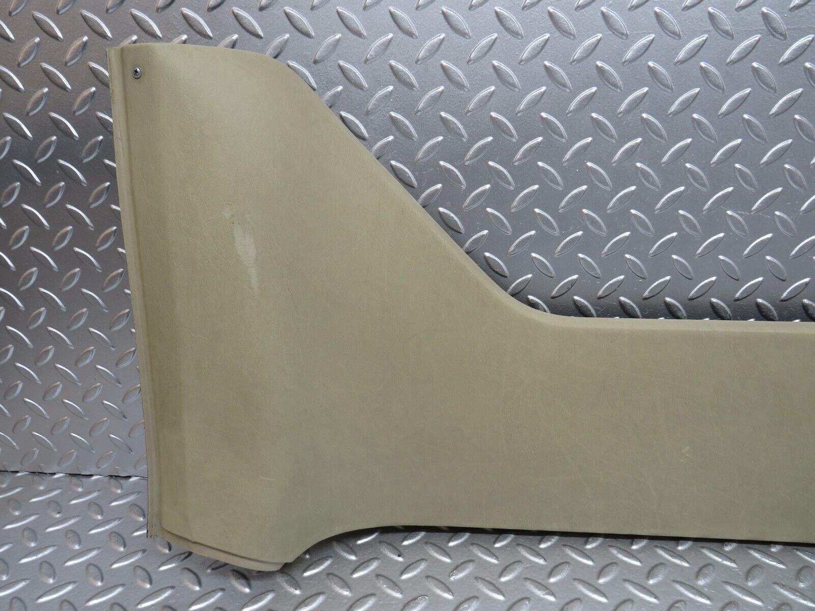 27531 Mercedes-Benz S124 300TE Headlining Roof Panel Rear Beige 1246902325