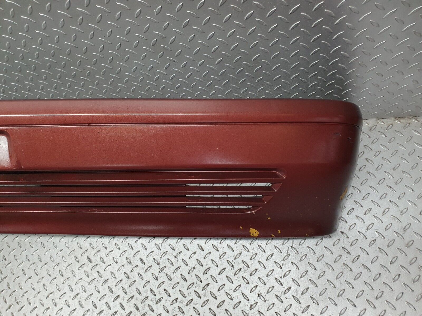 41276 Mercedes-Benz W126 300SE Front Bumper 1268802440 1268800205