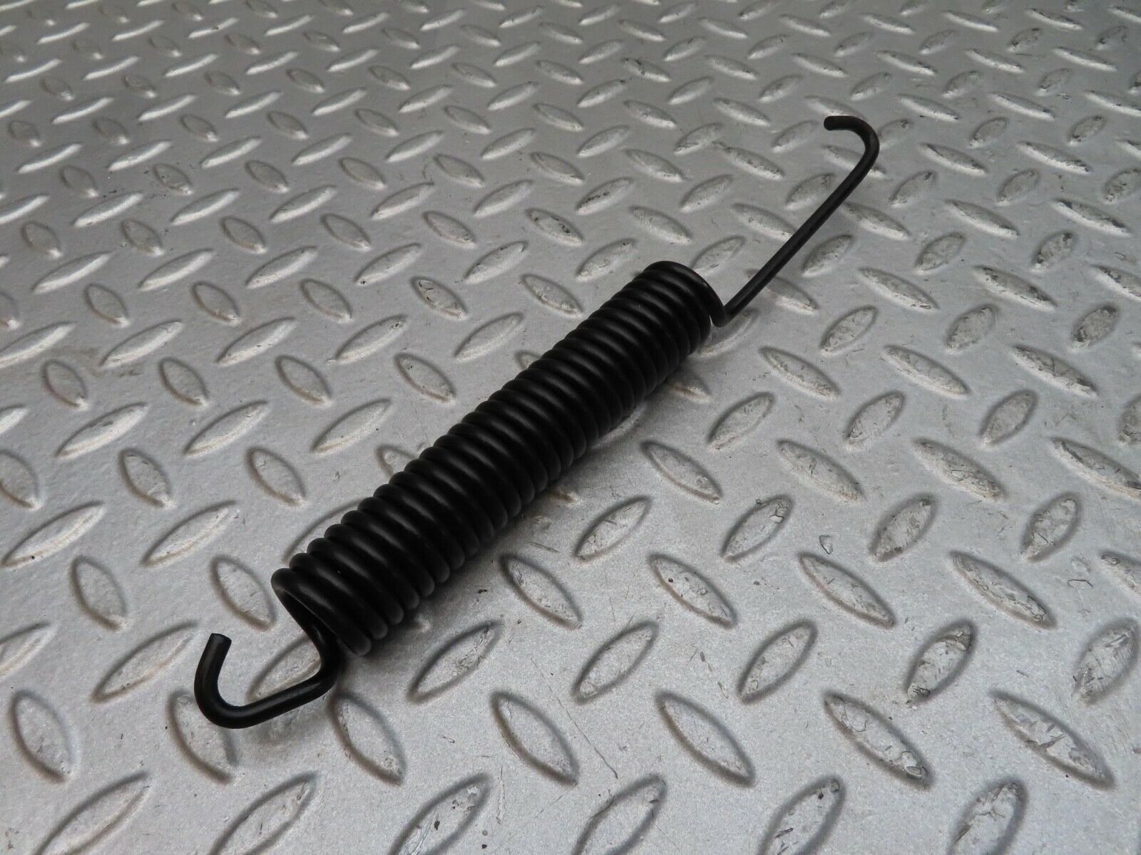 12679 Mercedes-Benz W108 280SE 3.5 Bonnet Hinge Spring