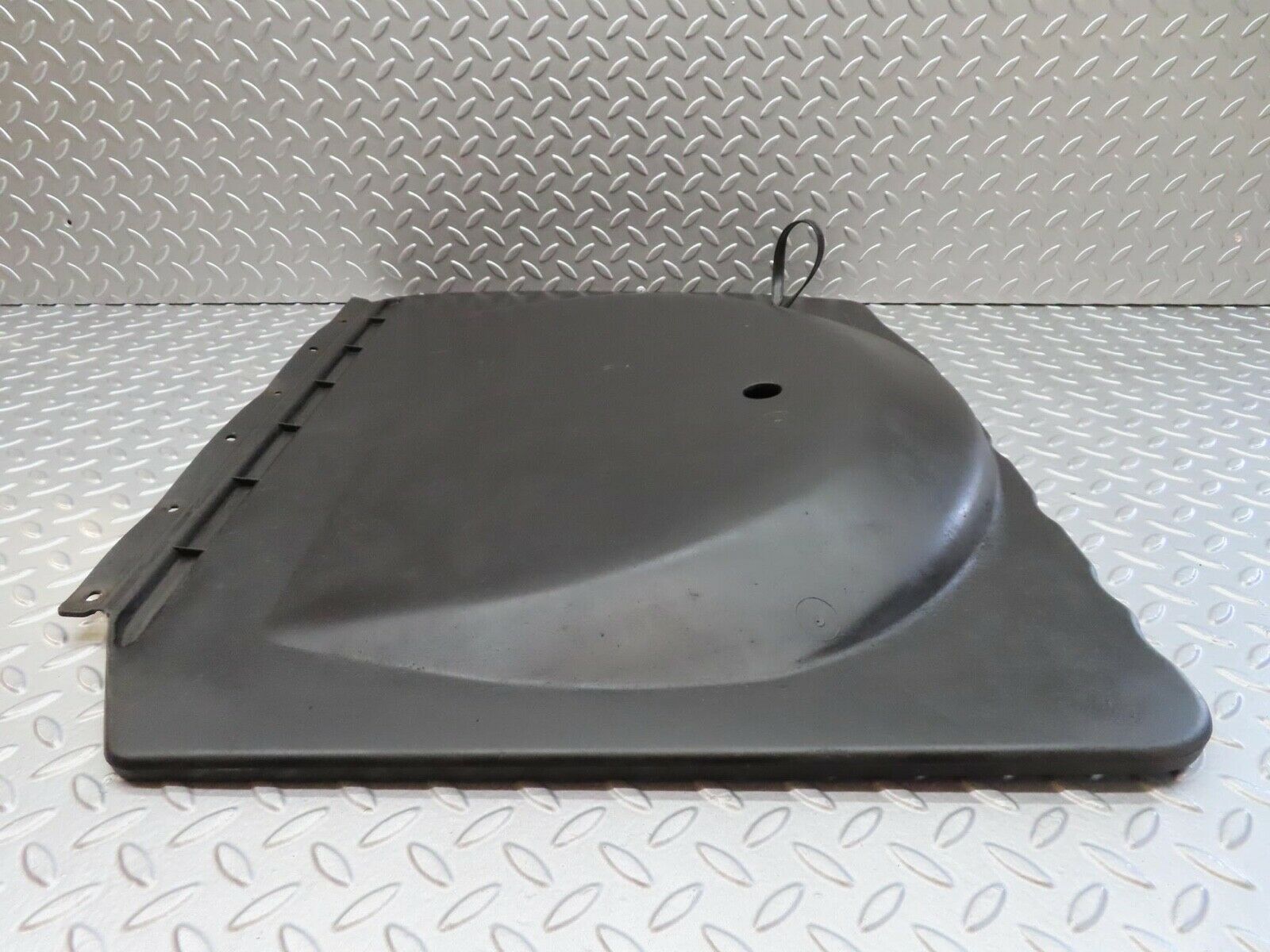 14128 Mercedes-Benz C107 280SLC Spare Wheel Cover 1076930033