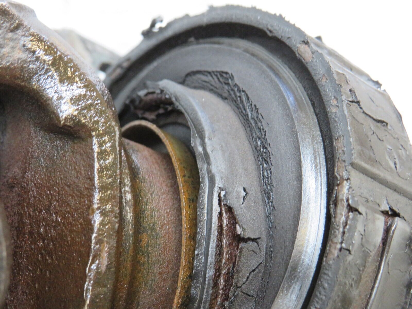 34671 Mercedes-Benz C126 380SEC Coupe Cardan Shaft Prop Shaft