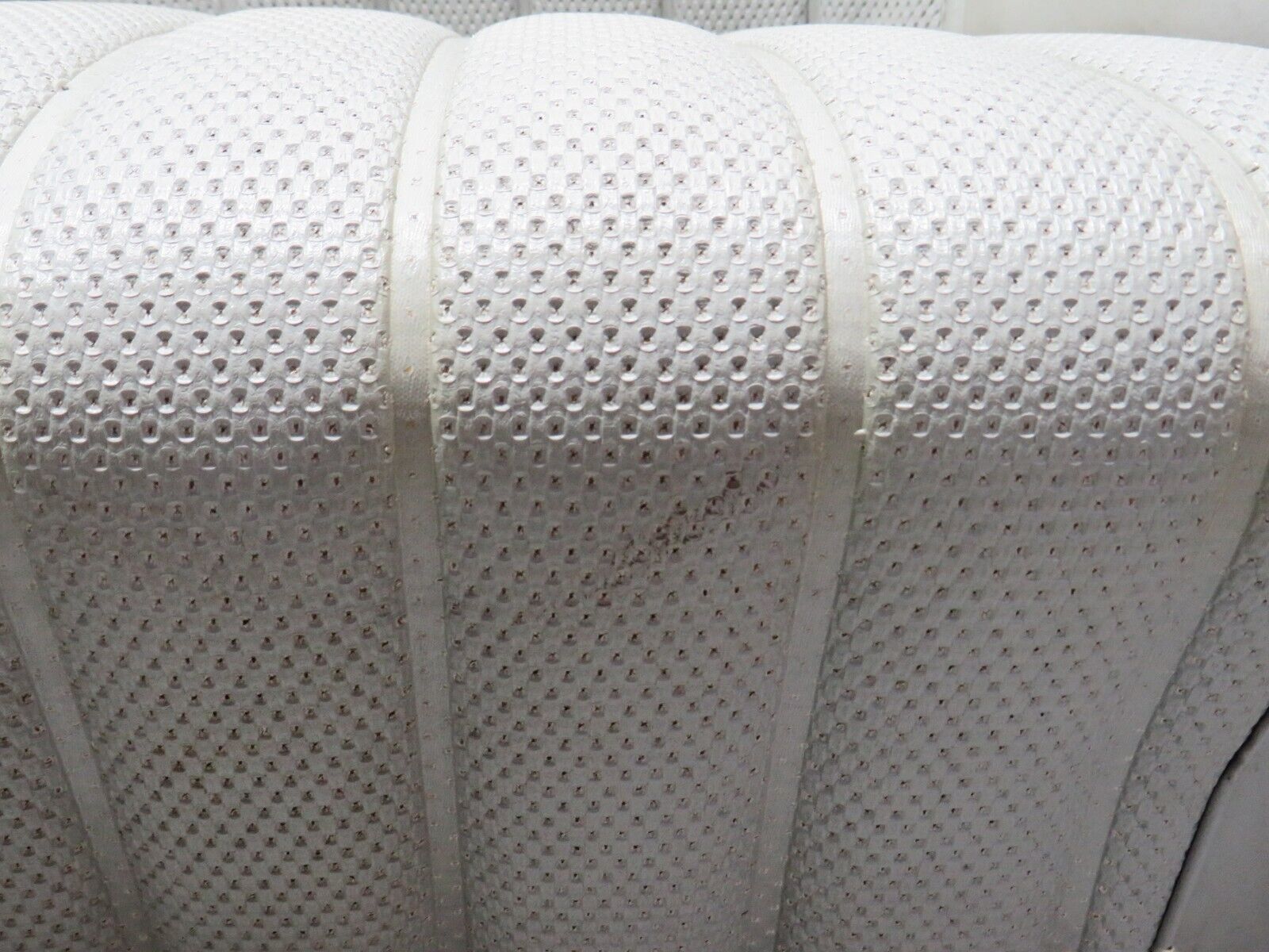 40512 Mercedes-Benz W110 230 Rear Seat Leather Beige