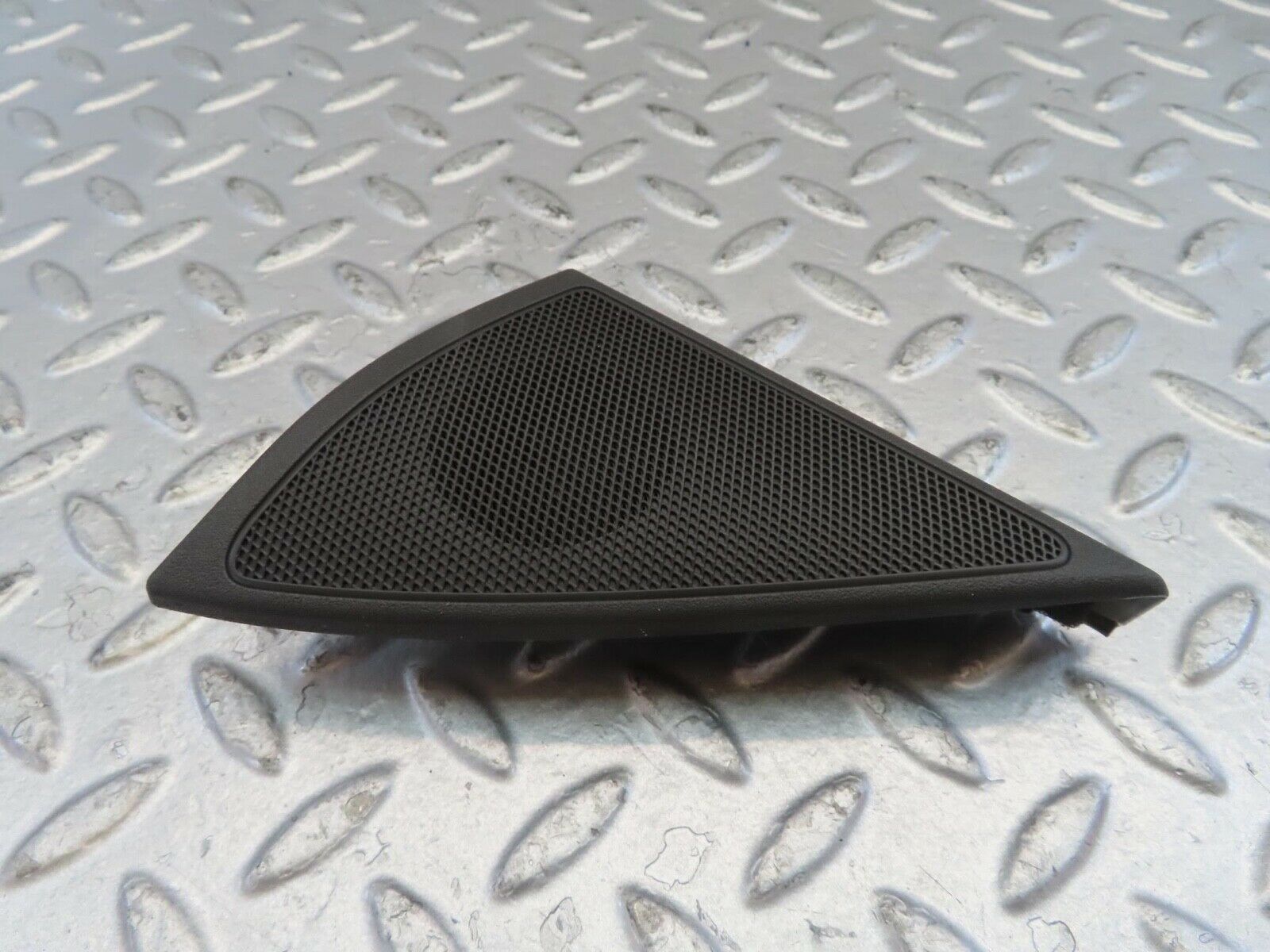 11077 Mercedes-Benz W221 S320 Front Left Door Speaker 2217280356