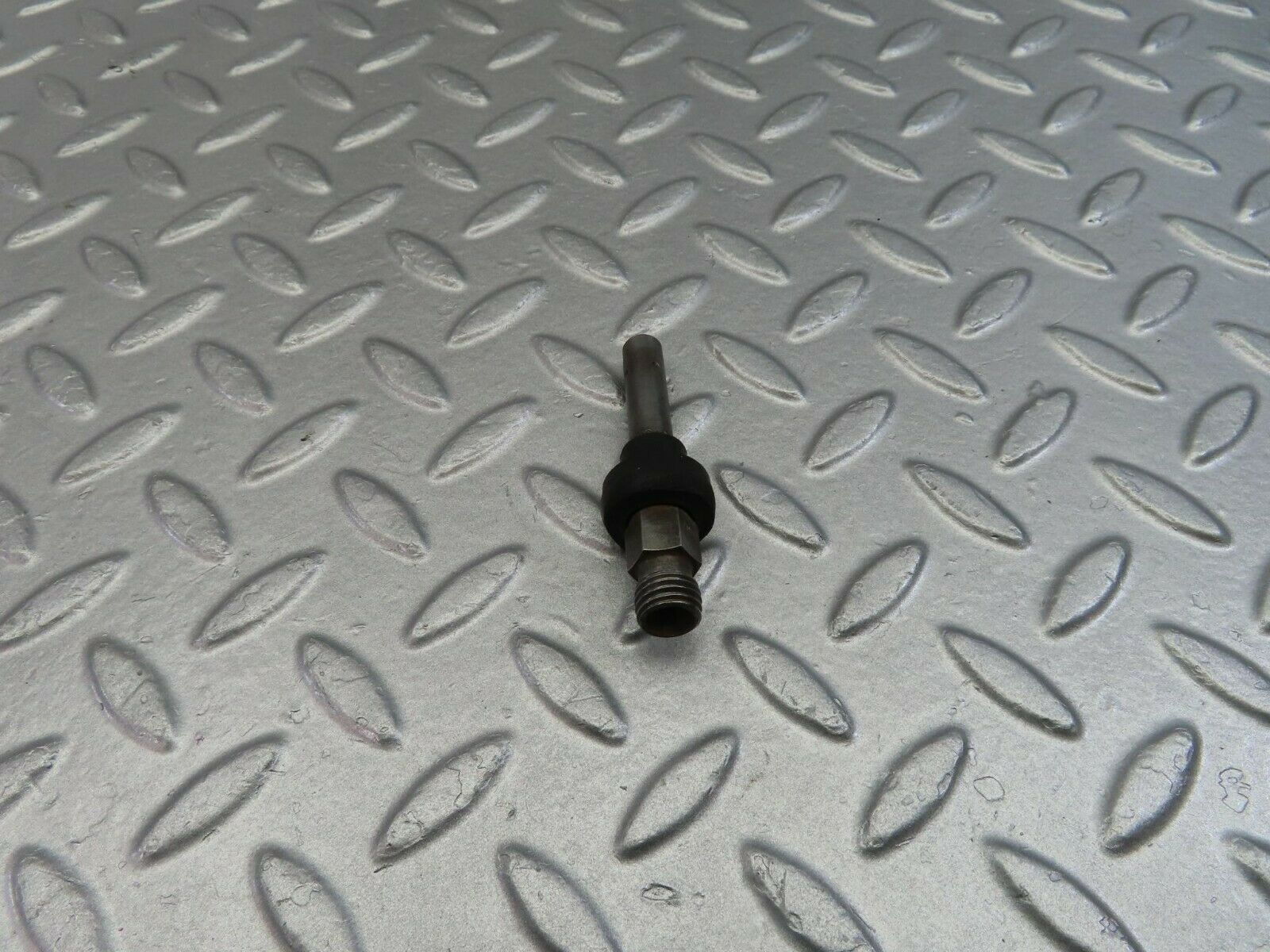 9804 Mercedes-Benz C123 280CE Coupe Fuel Injector Bosch 0437502010