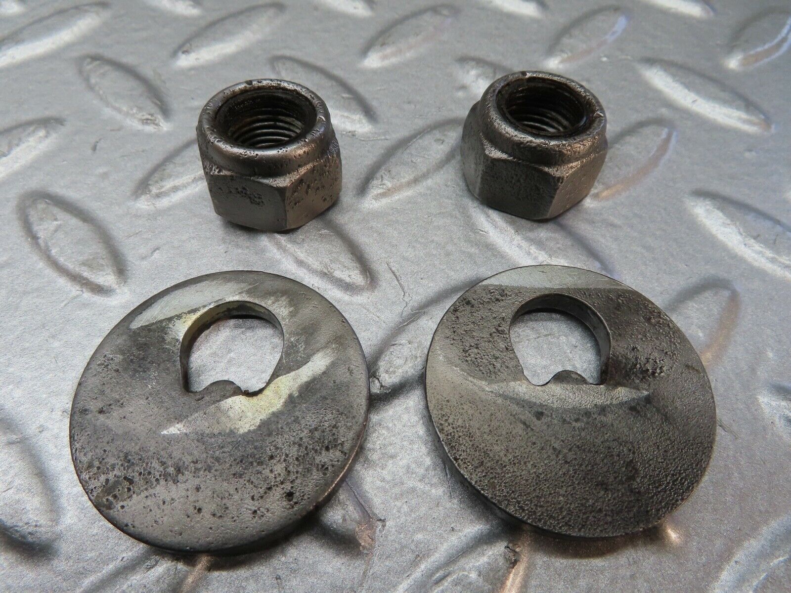 20436 Mercedes-Benz W114 280CE Coupe Front Lower Control Arm Eccentric Bolt Pair