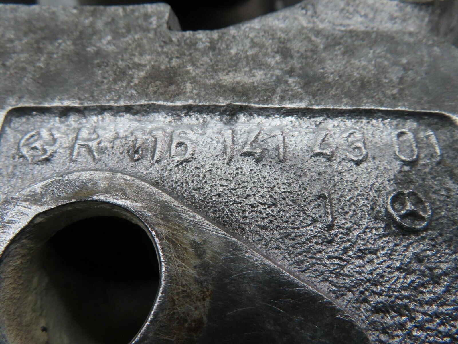 16724 Mercedes-Benz C107 380SLC Air Intake Manifold 1161414301