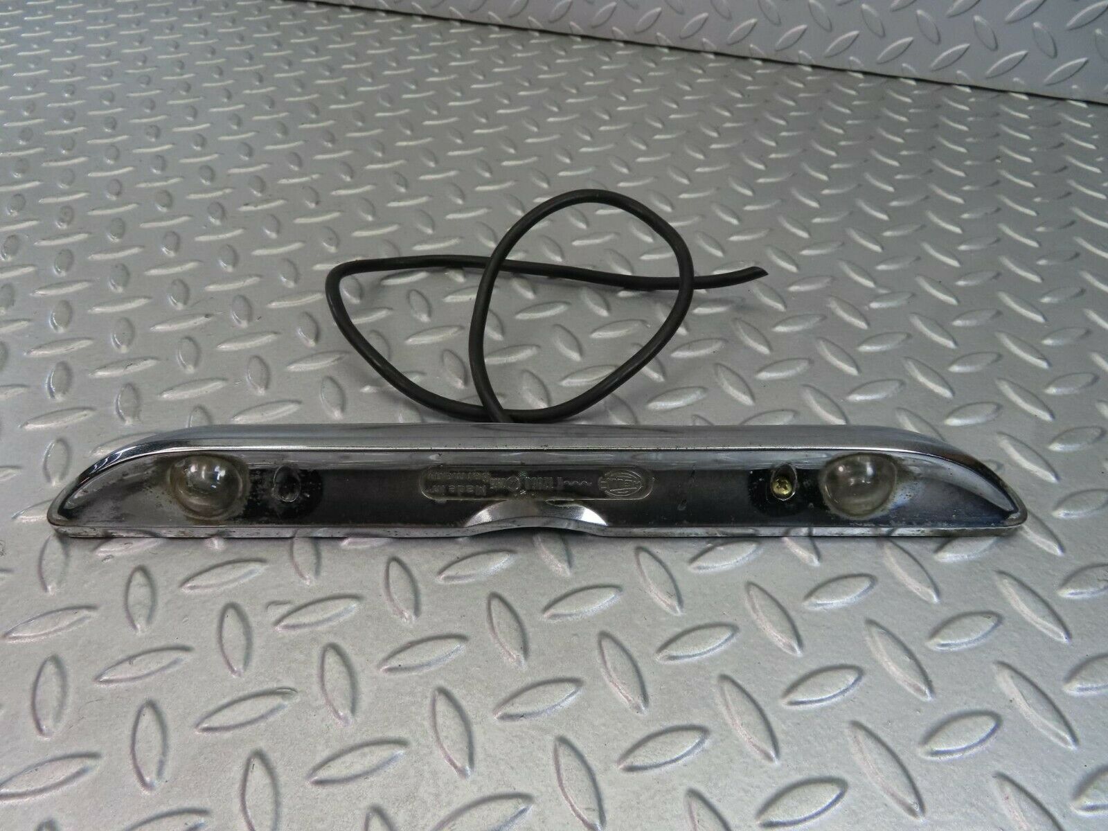 8196 Mercedes-Benz W108 number Plate Light Trunk Lid Chrome