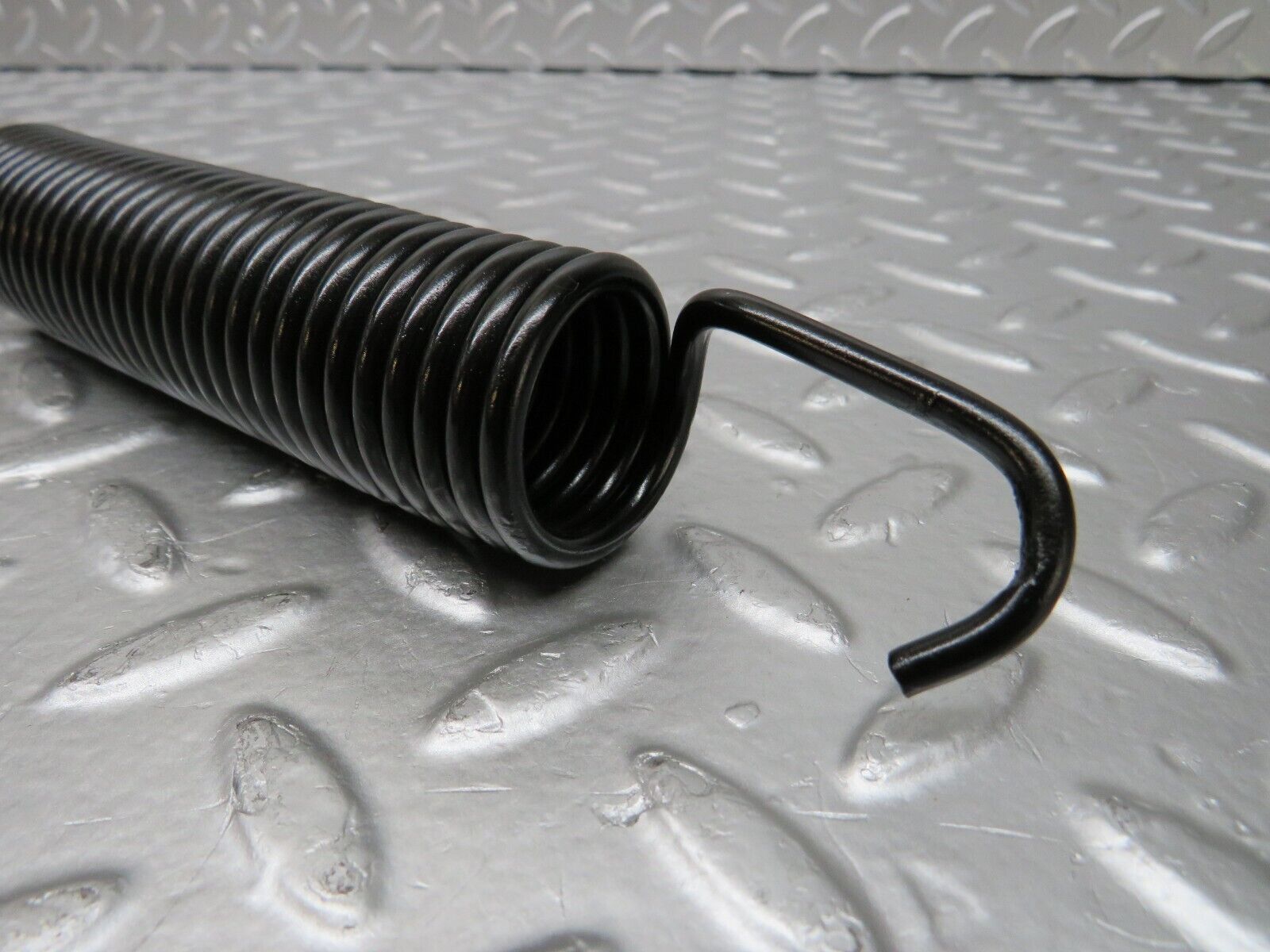 25511 Mercedes-Benz W123 200 Trunk Lid Hinge Spring