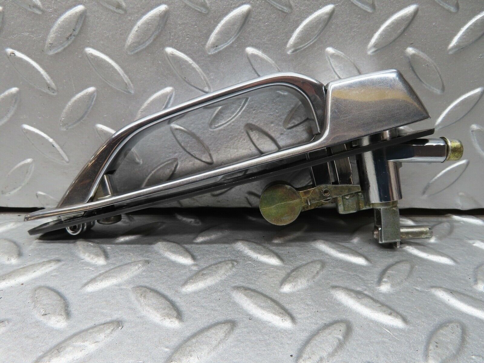 17694 Mercedes-Benz W116 450SEL Exterior Chrome Door Handle Rear Right