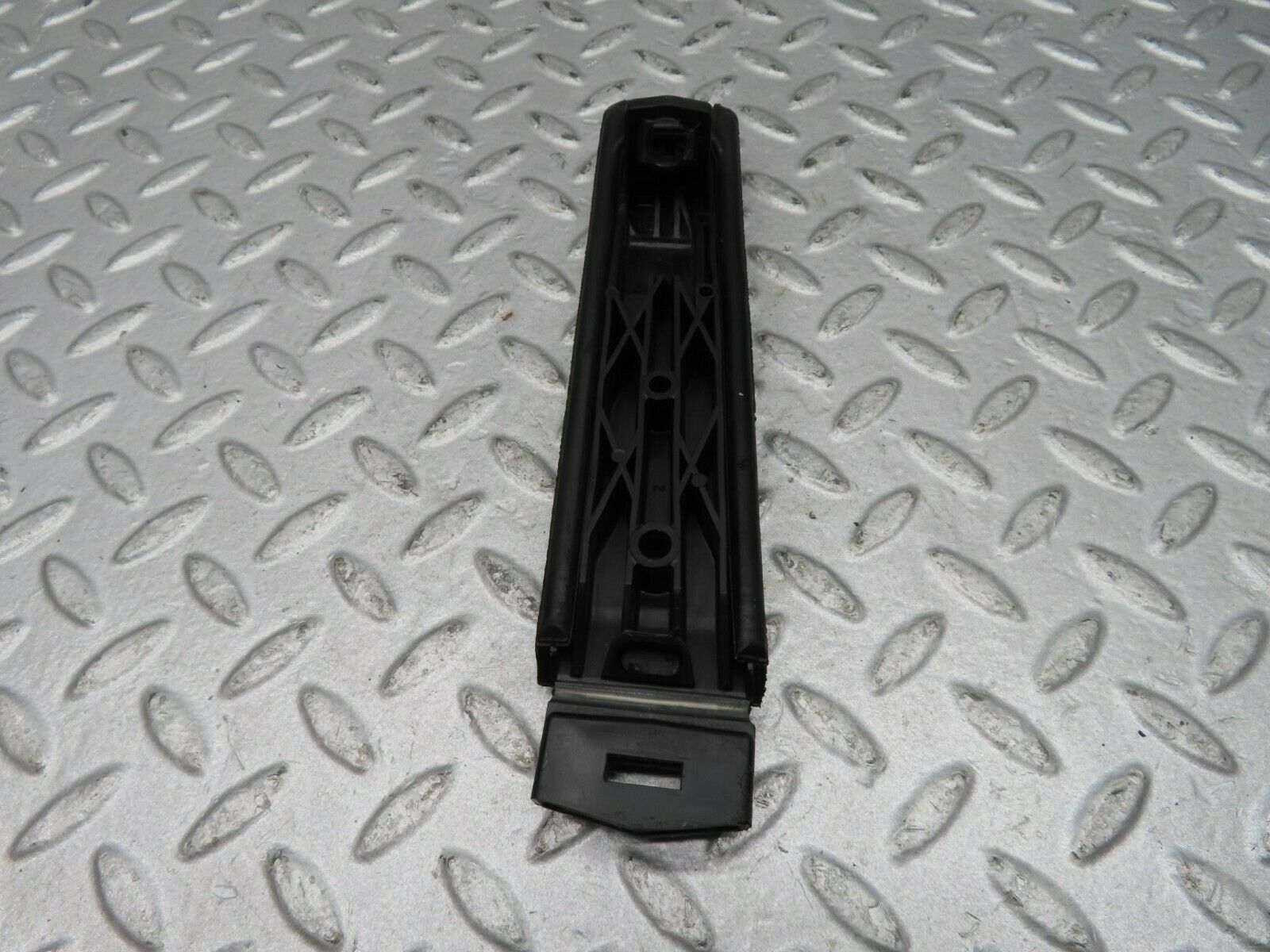 16650 Mercedes-Benz C107 380SLC Accelerator Pedal With Rubber 1233010082