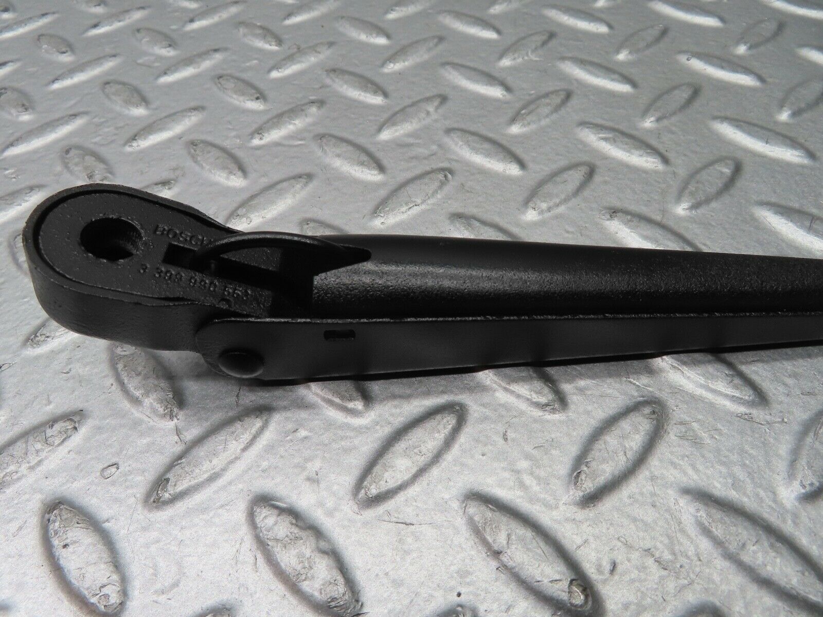 21635 Mercedes-Benz W123 230E Wiper Arm Bosch Right Side 3399990553