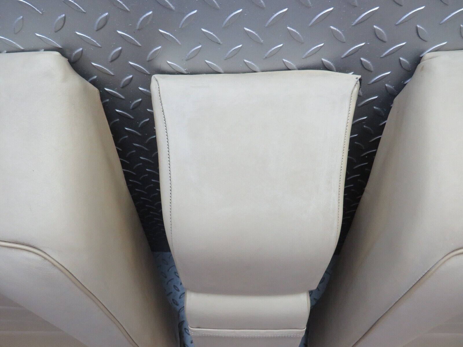 34414 Mercedes-Benz C126 380SEC Coupe Rear Seat Set Leather Beige 1249240123